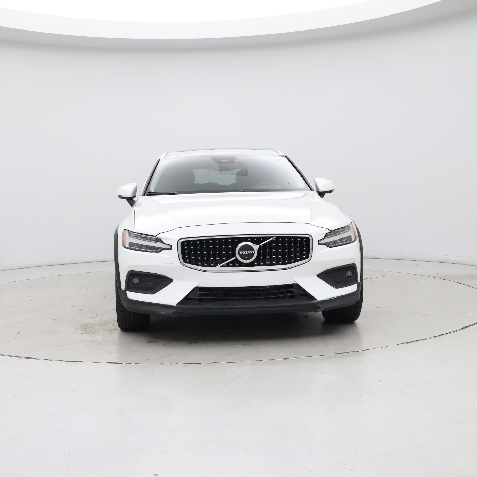 Thumbnail: 2023 Volvo S60 - 5
