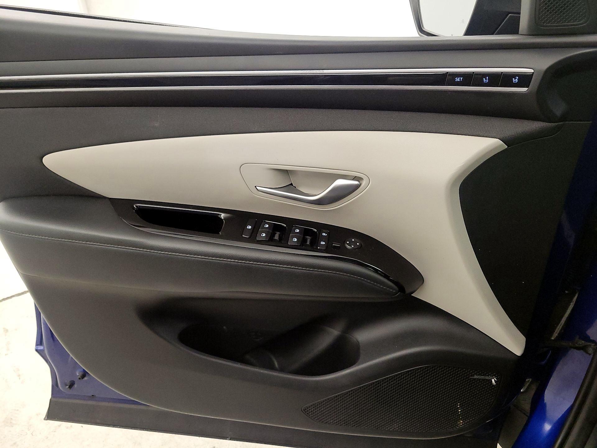 Thumbnail: 2023 Hyundai Tucson - 12