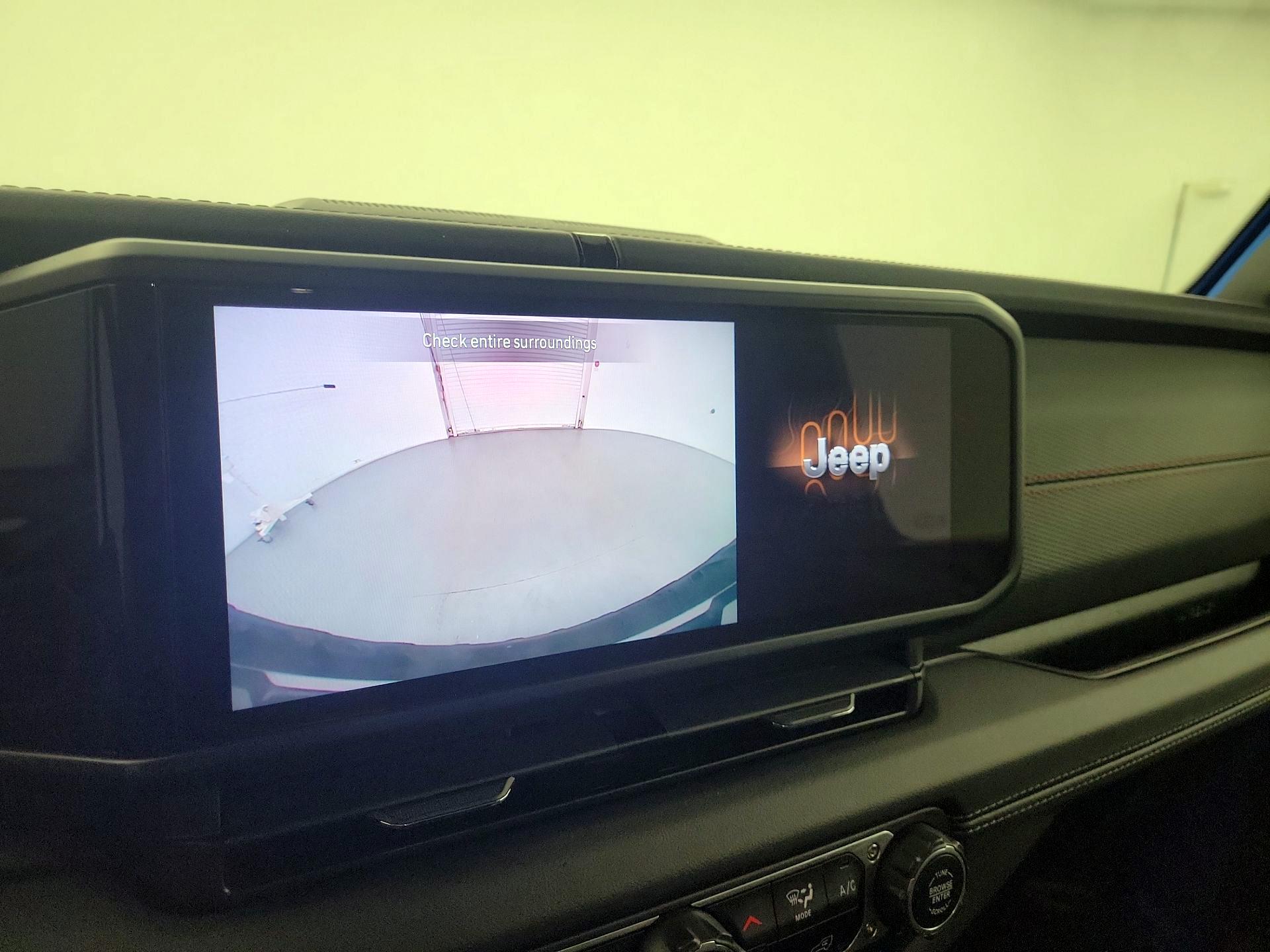 Thumbnail: 2025 Jeep Wrangler - 12