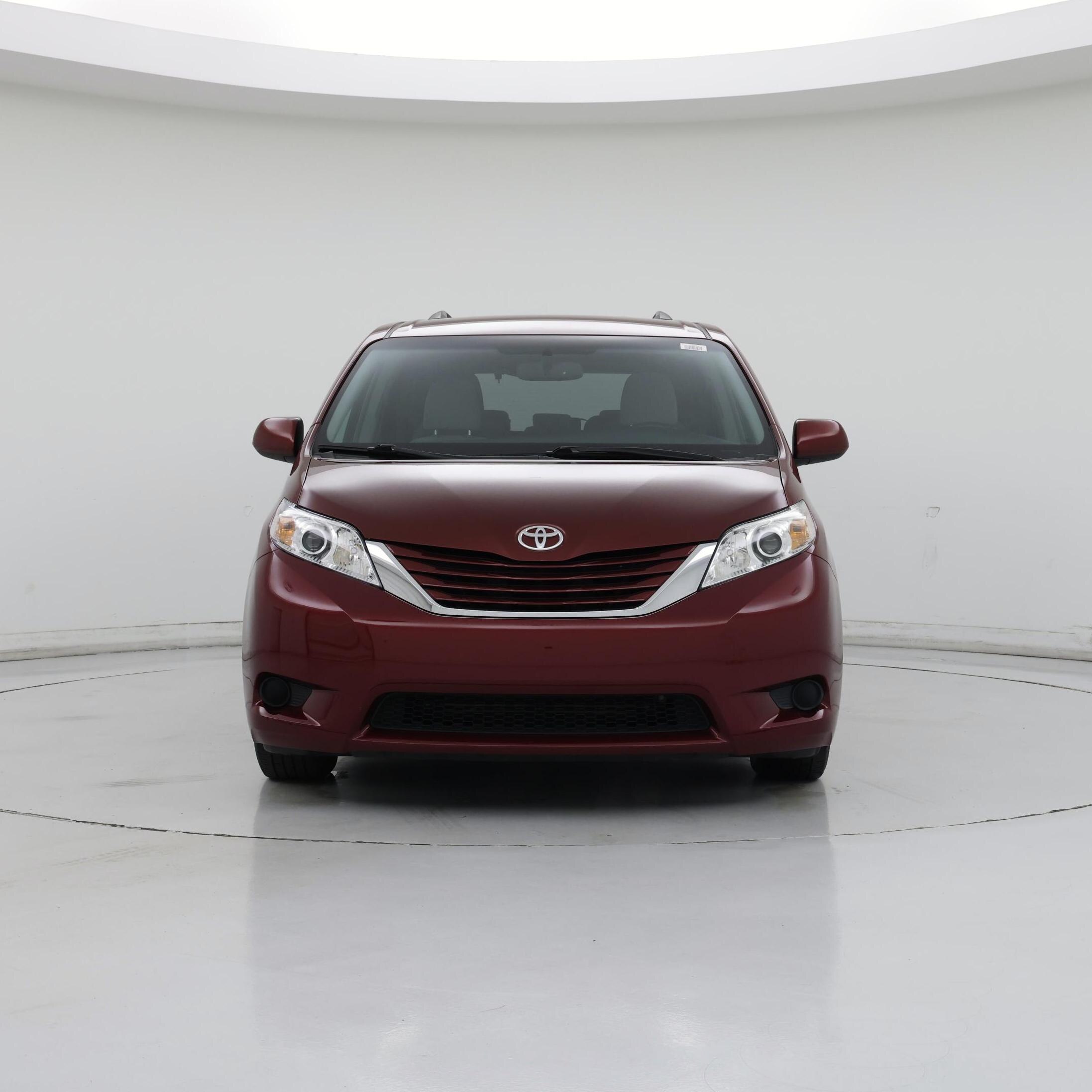 Thumbnail: 2017 Toyota Sienna - 5