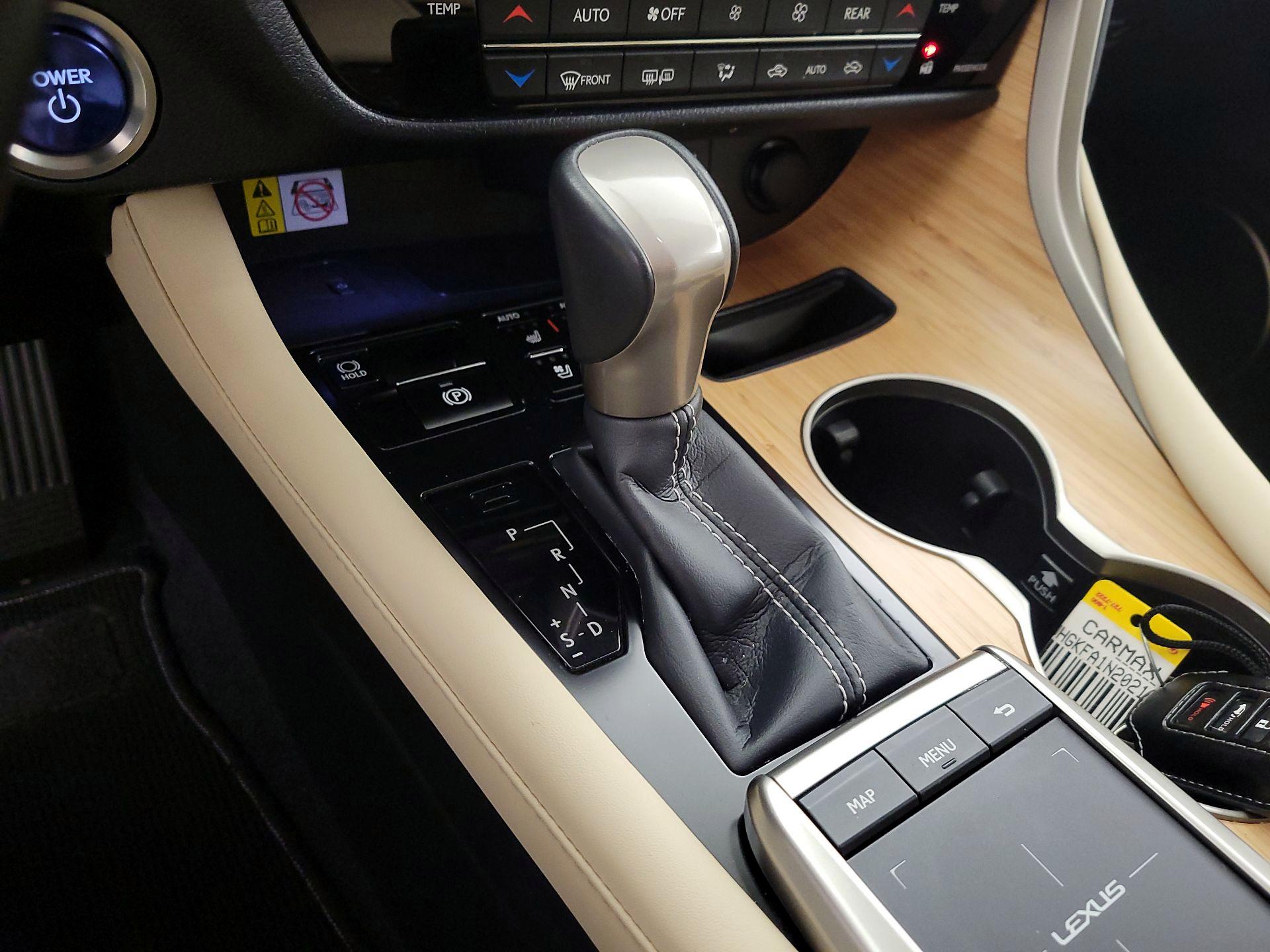 Thumbnail: 2022 Lexus RX - 18