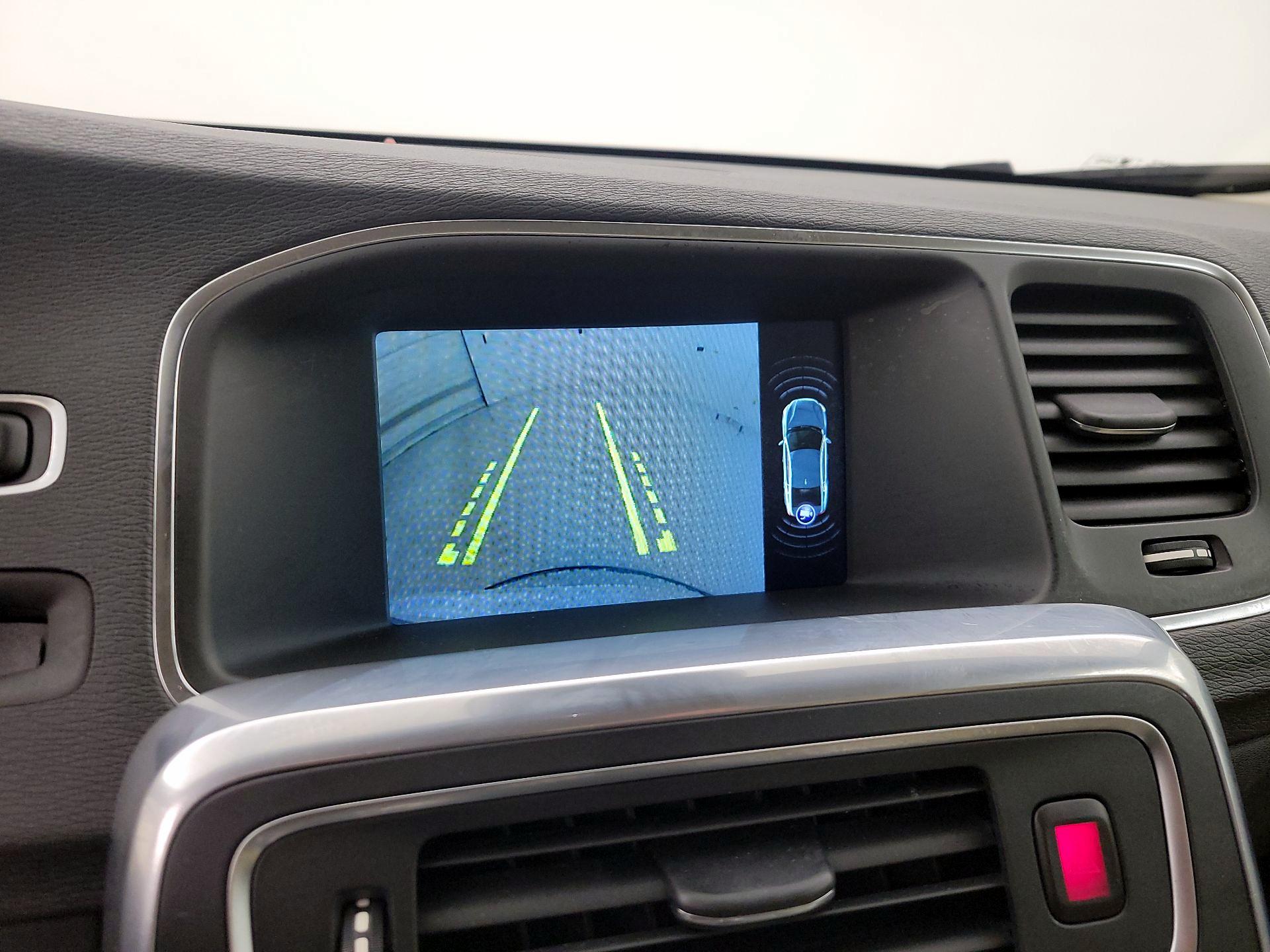 Thumbnail: 2017 Volvo S60 - 14