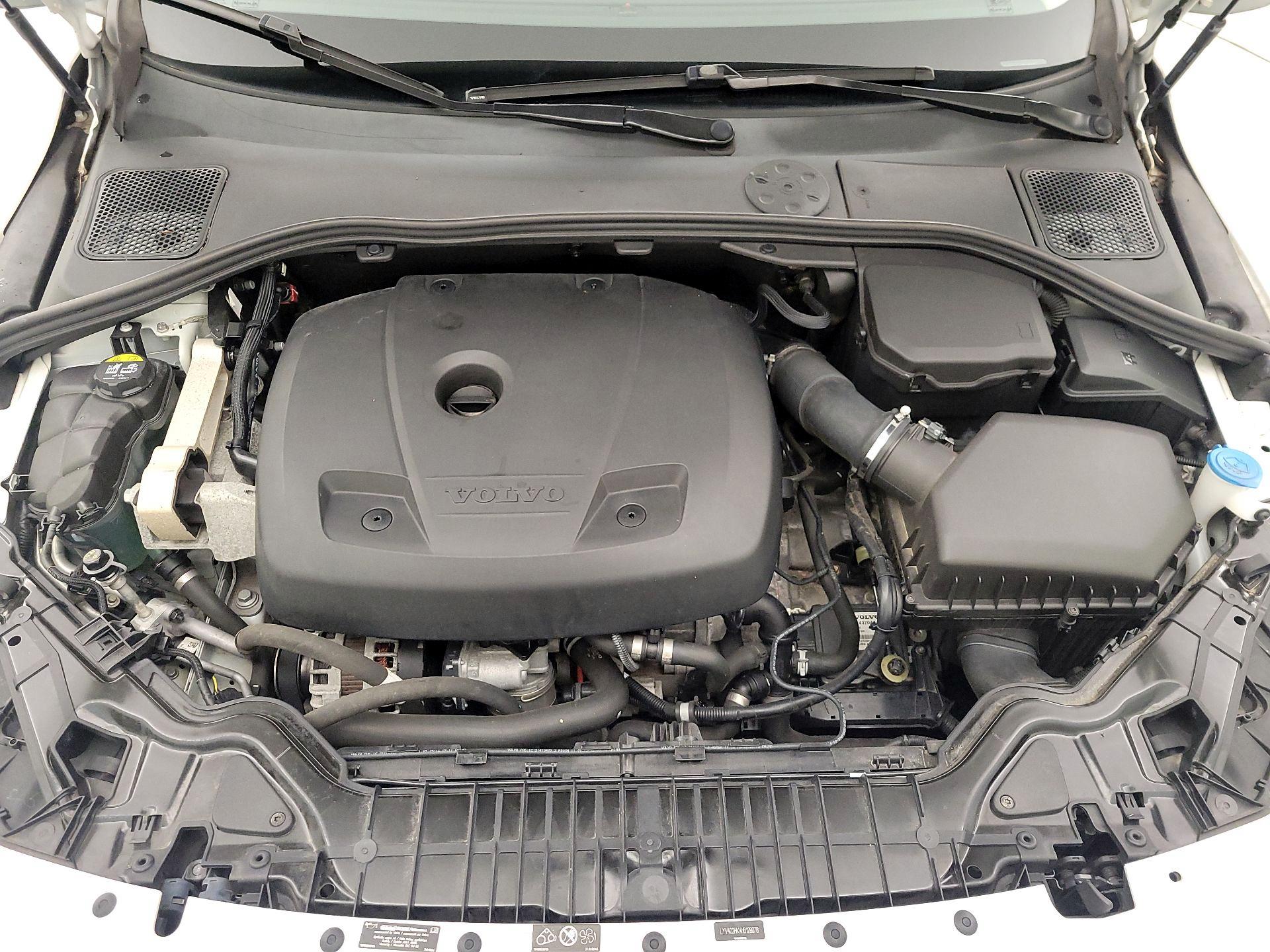 Thumbnail: 2017 Volvo S60 - 20