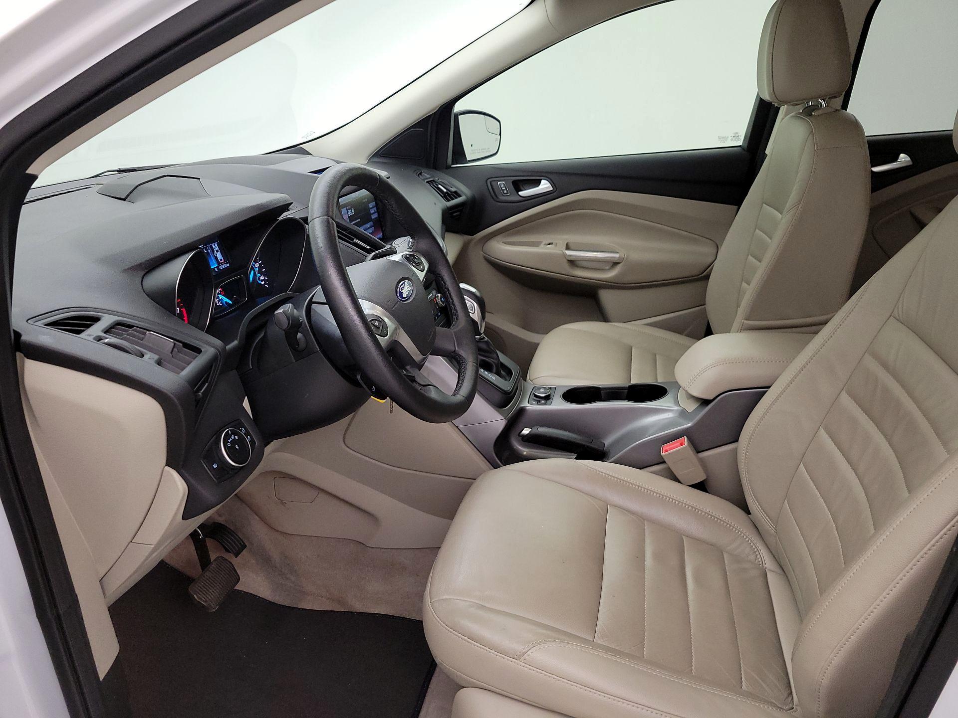 Thumbnail: 2015 Ford Escape - 11