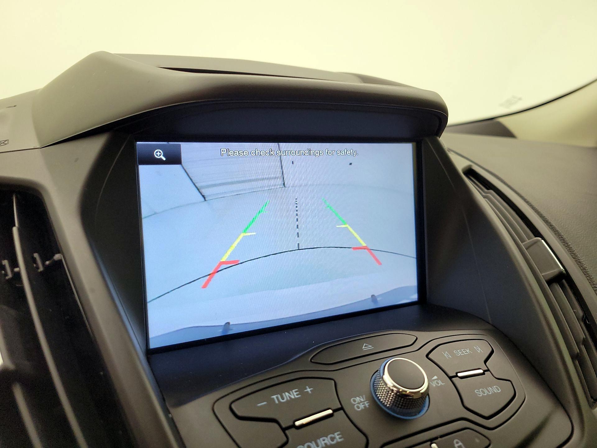 Thumbnail: 2015 Ford Escape - 14