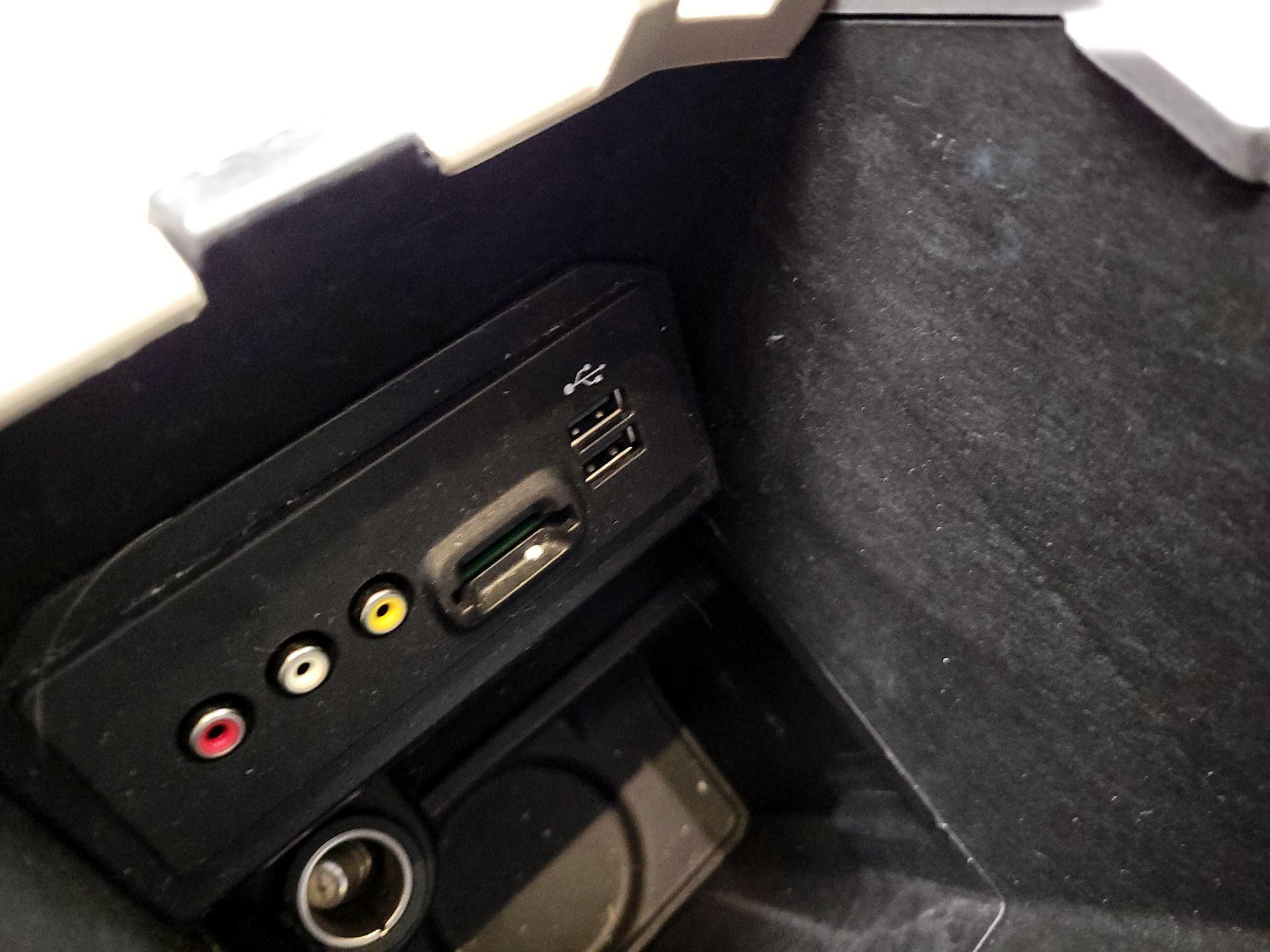 Thumbnail: 2015 Ford Escape - 18