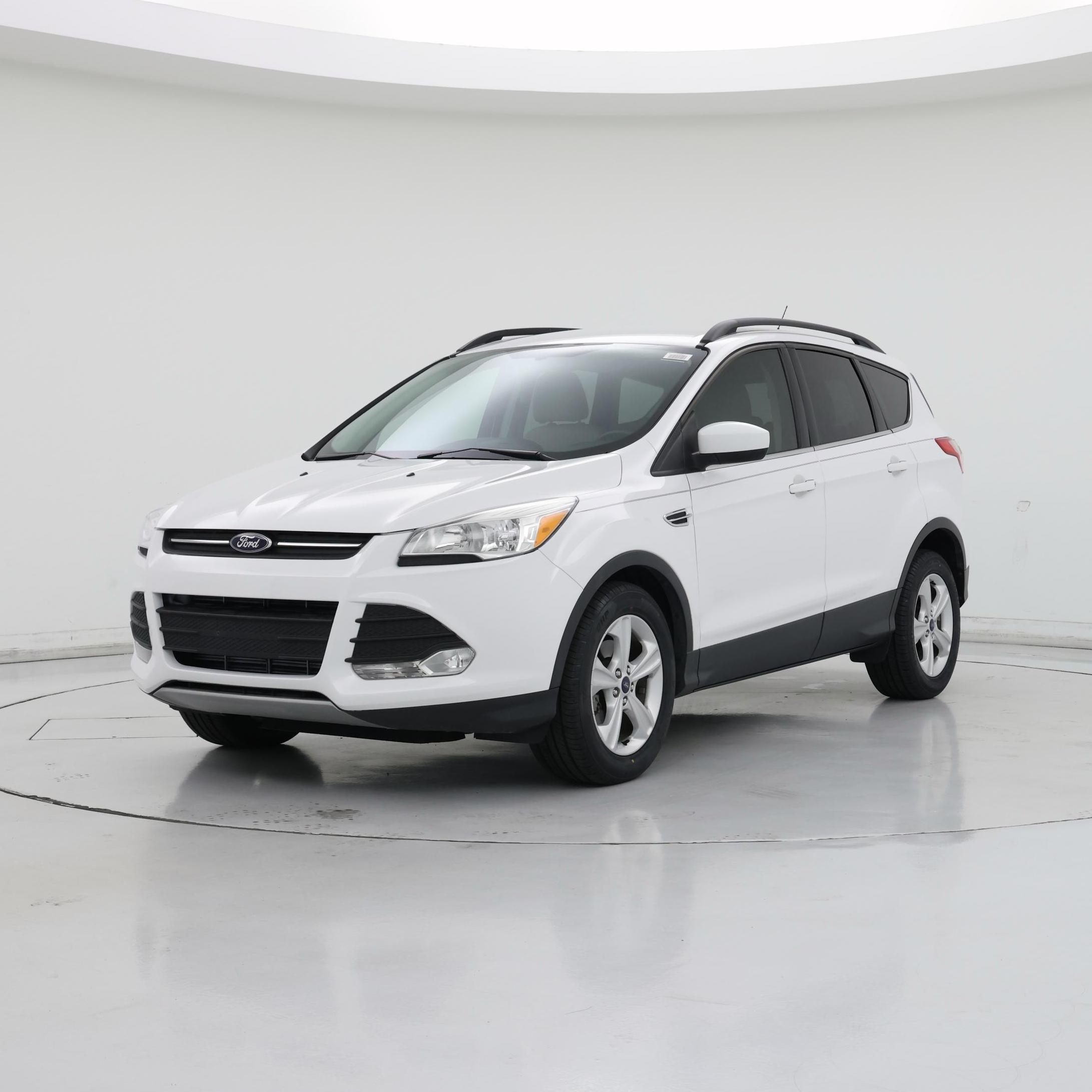 Thumbnail: 2015 Ford Escape - 4
