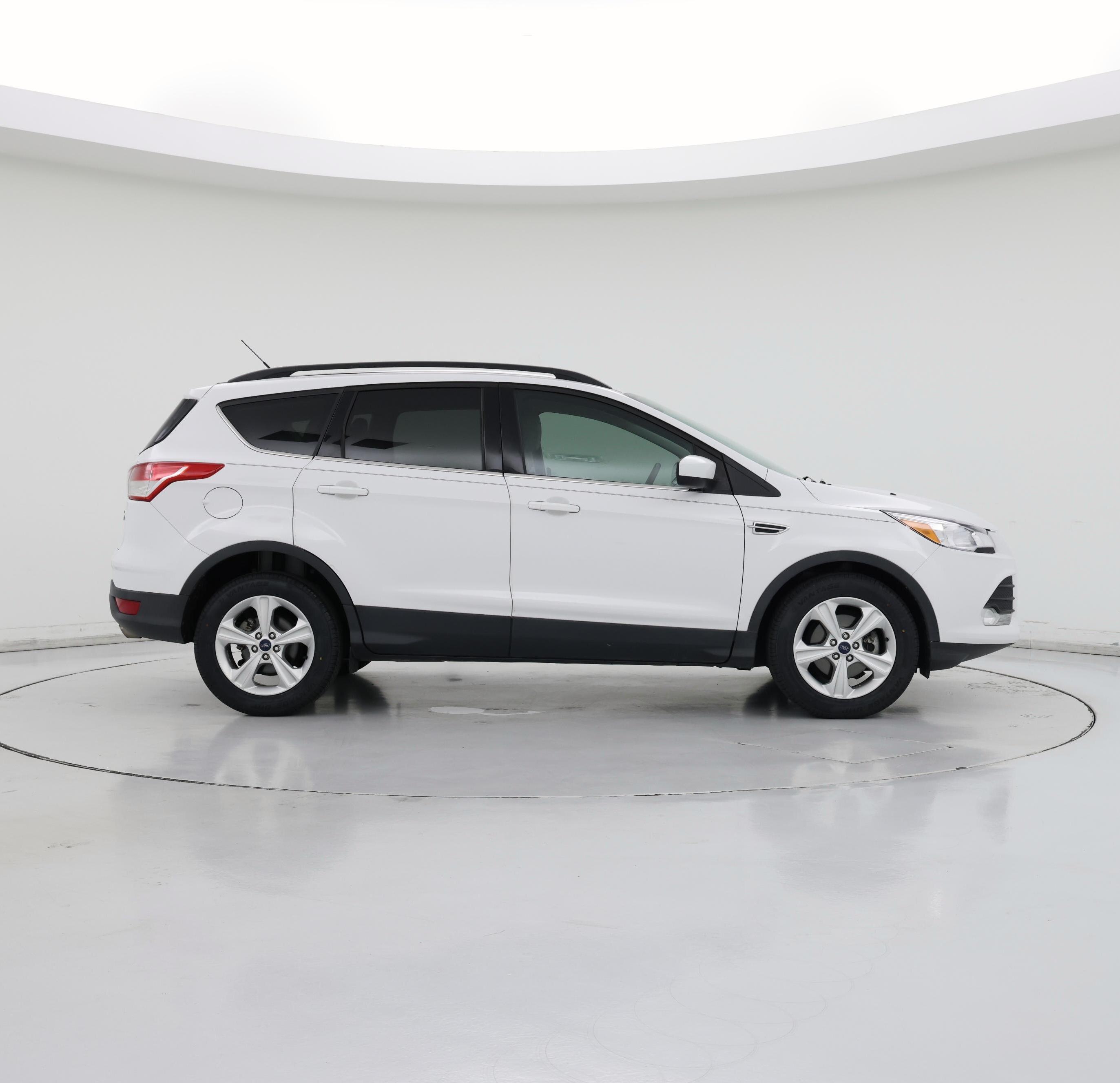 Thumbnail: 2015 Ford Escape - 7