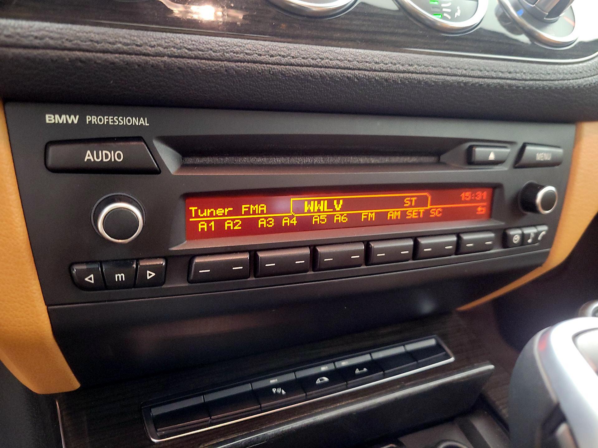 Thumbnail: 2016 BMW Z4 - 14