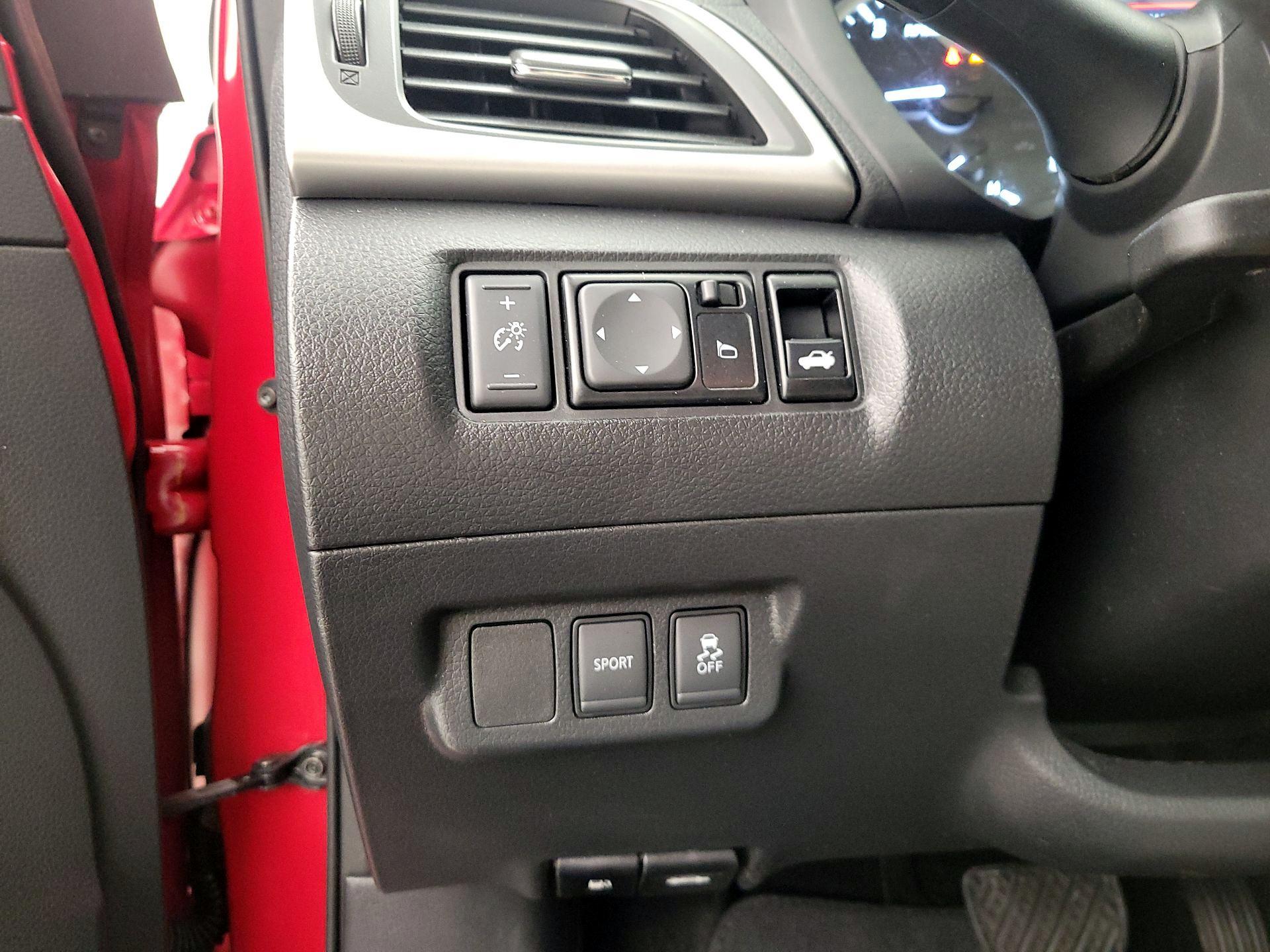 Thumbnail: 2019 Nissan Sentra - 13