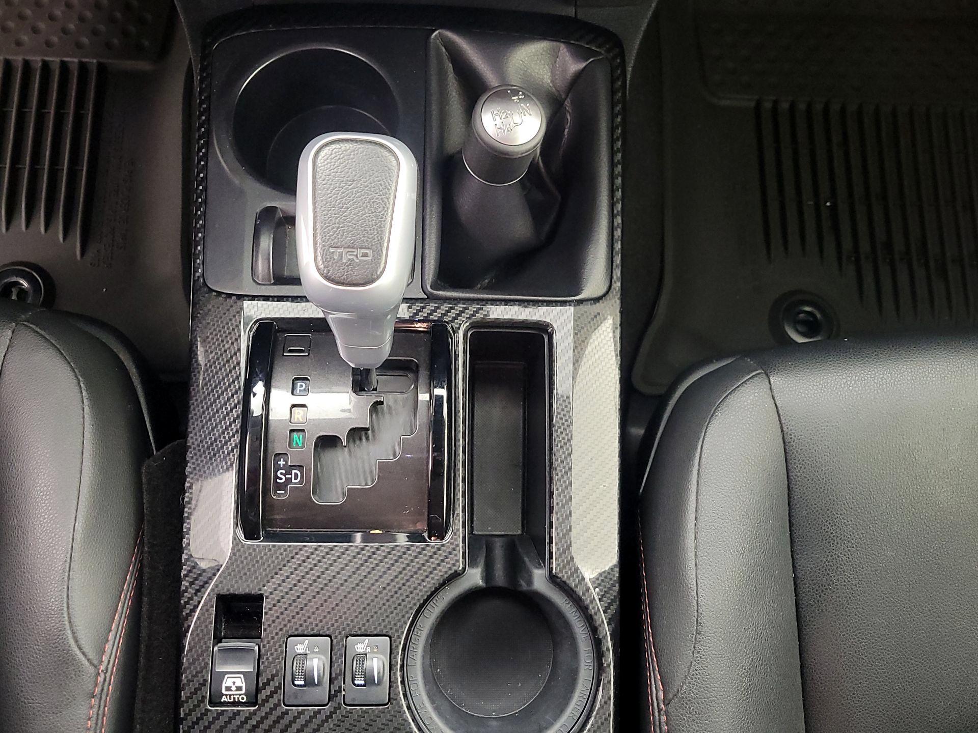 Thumbnail: 2021 Toyota 4Runner - 18