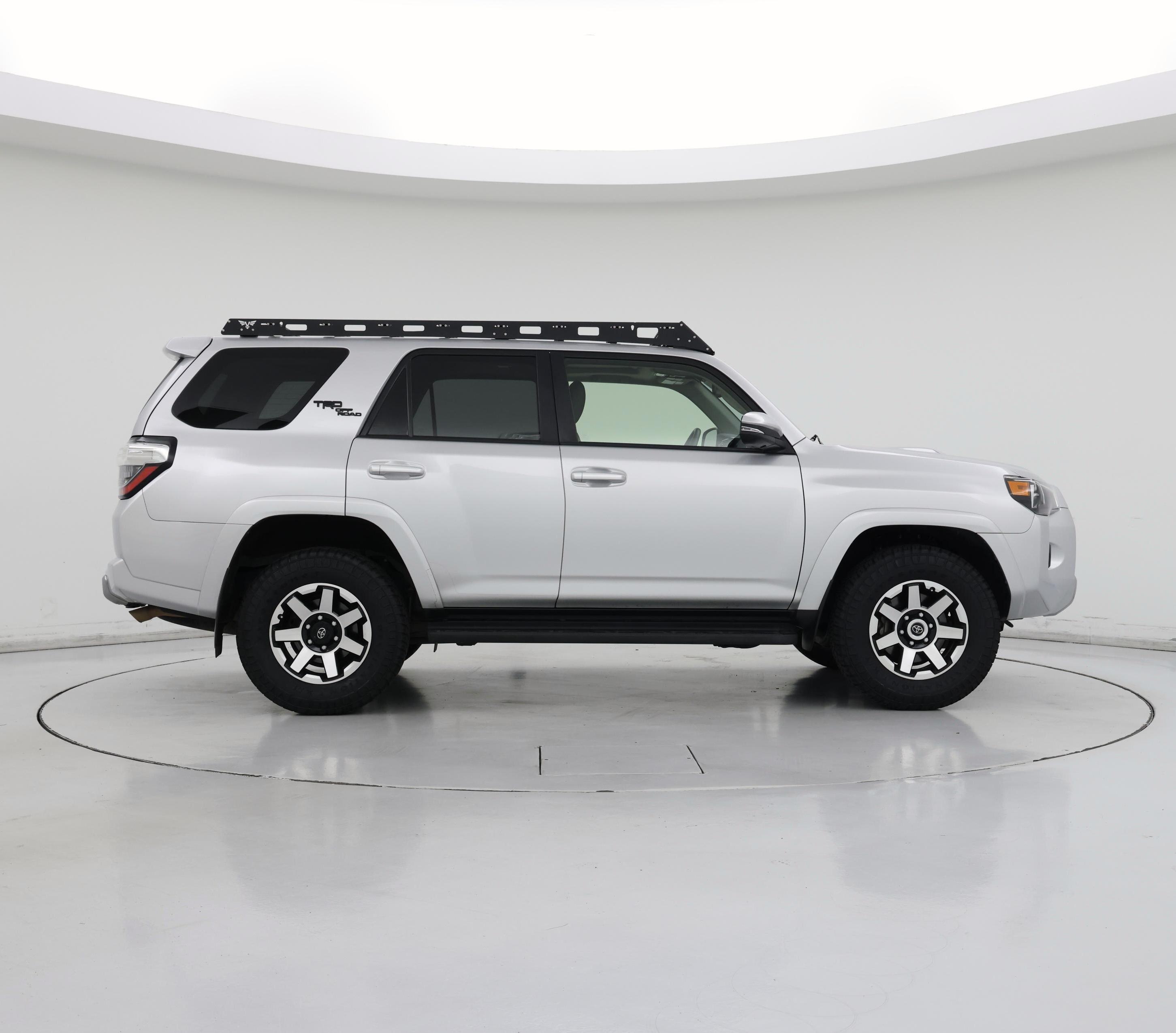Thumbnail: 2021 Toyota 4Runner - 7