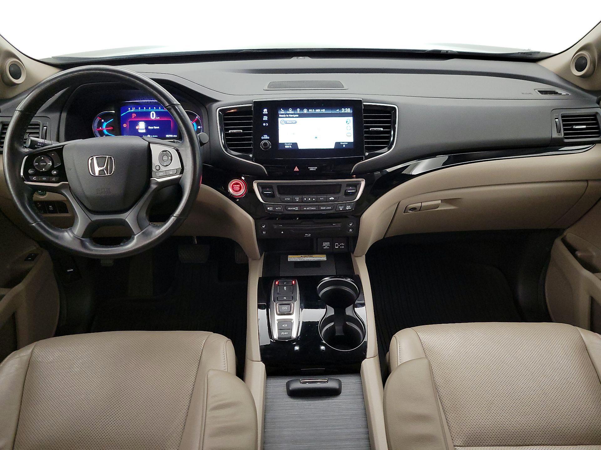 Thumbnail: 2019 Honda Pilot - 9