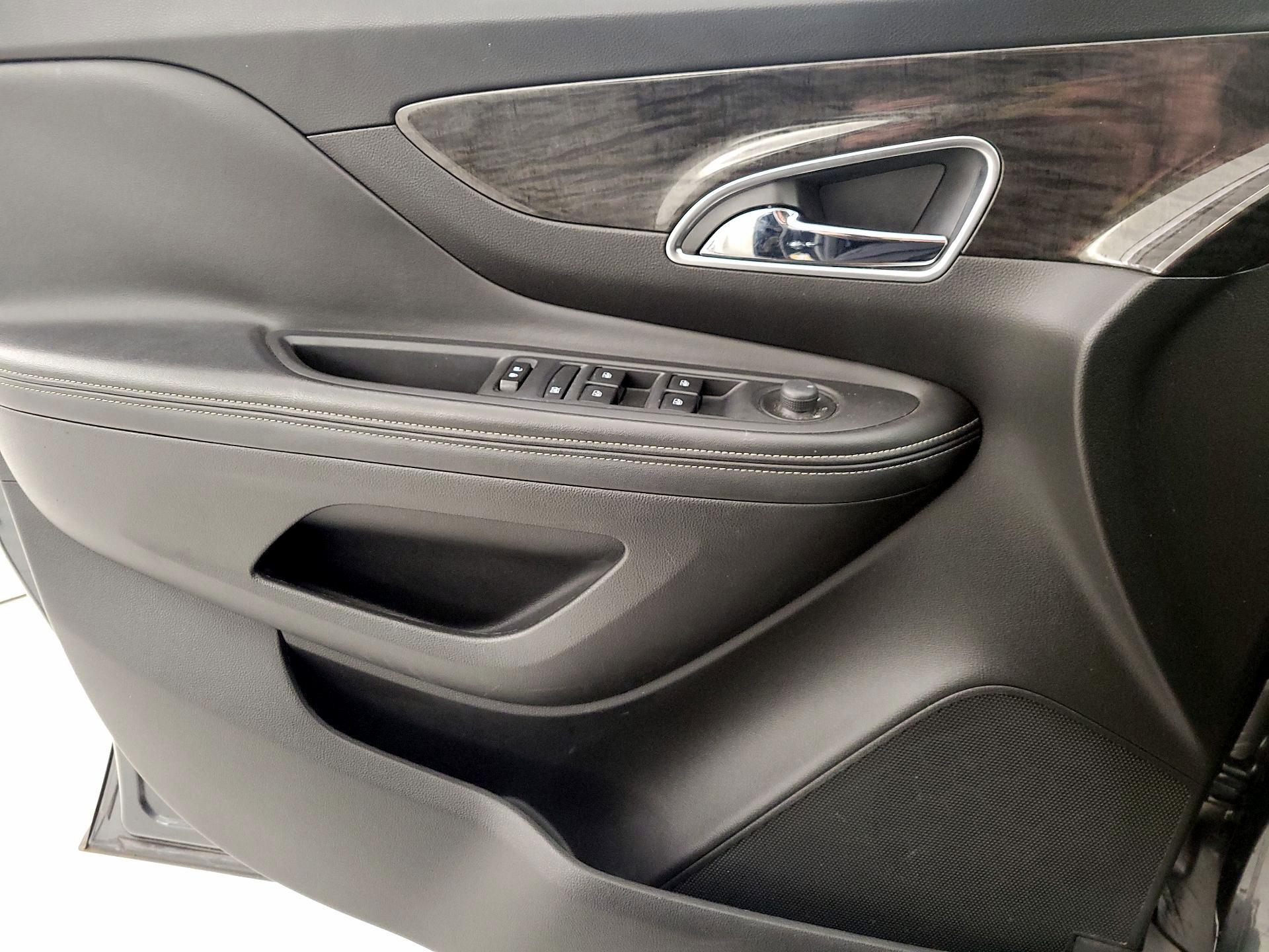 Thumbnail: 2016 Buick Encore - 12