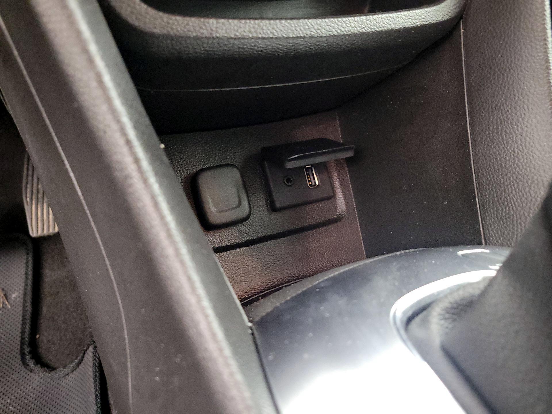 Thumbnail: 2016 Buick Encore - 18