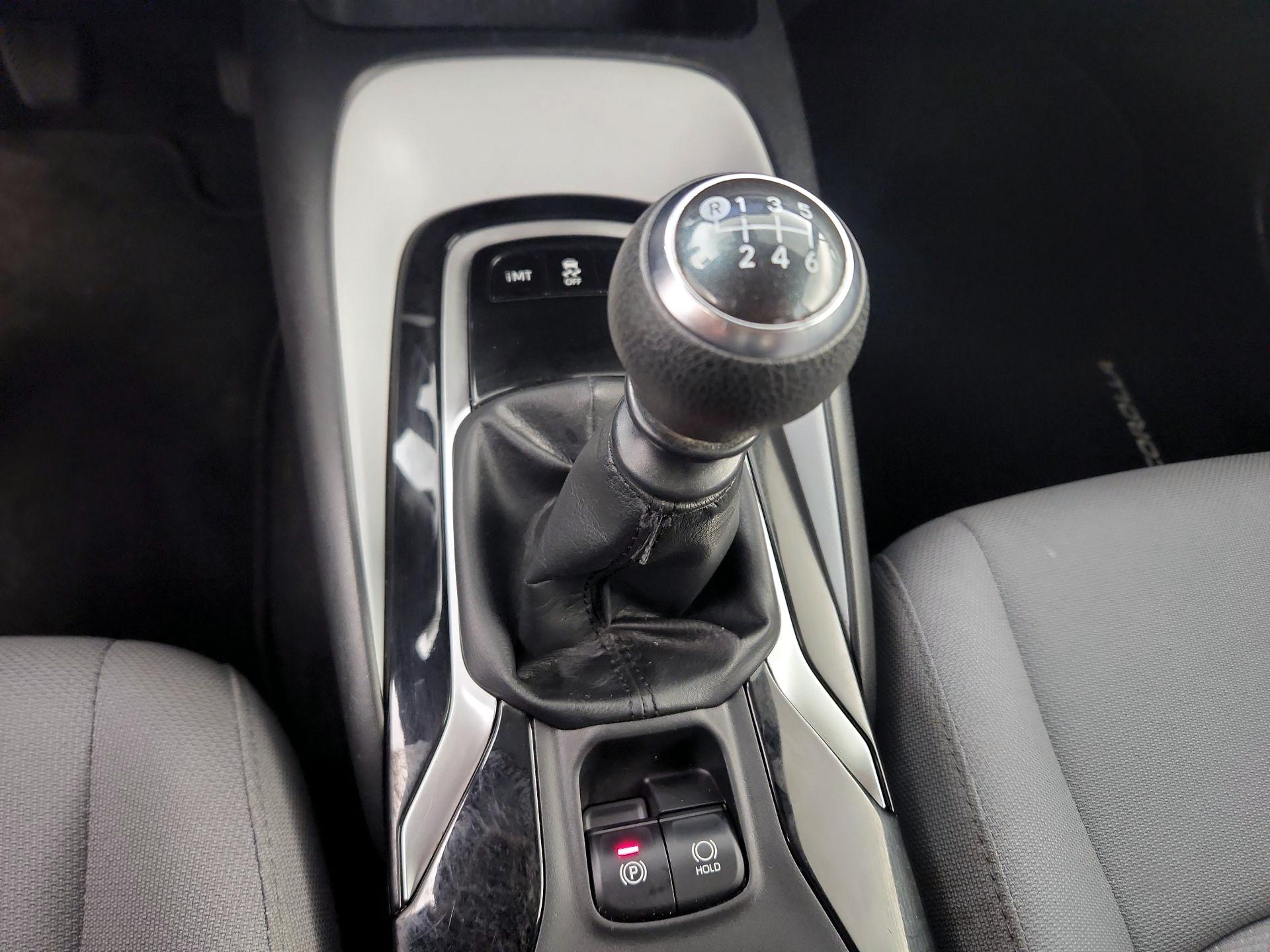 Thumbnail: 2022 Toyota Corolla - 15