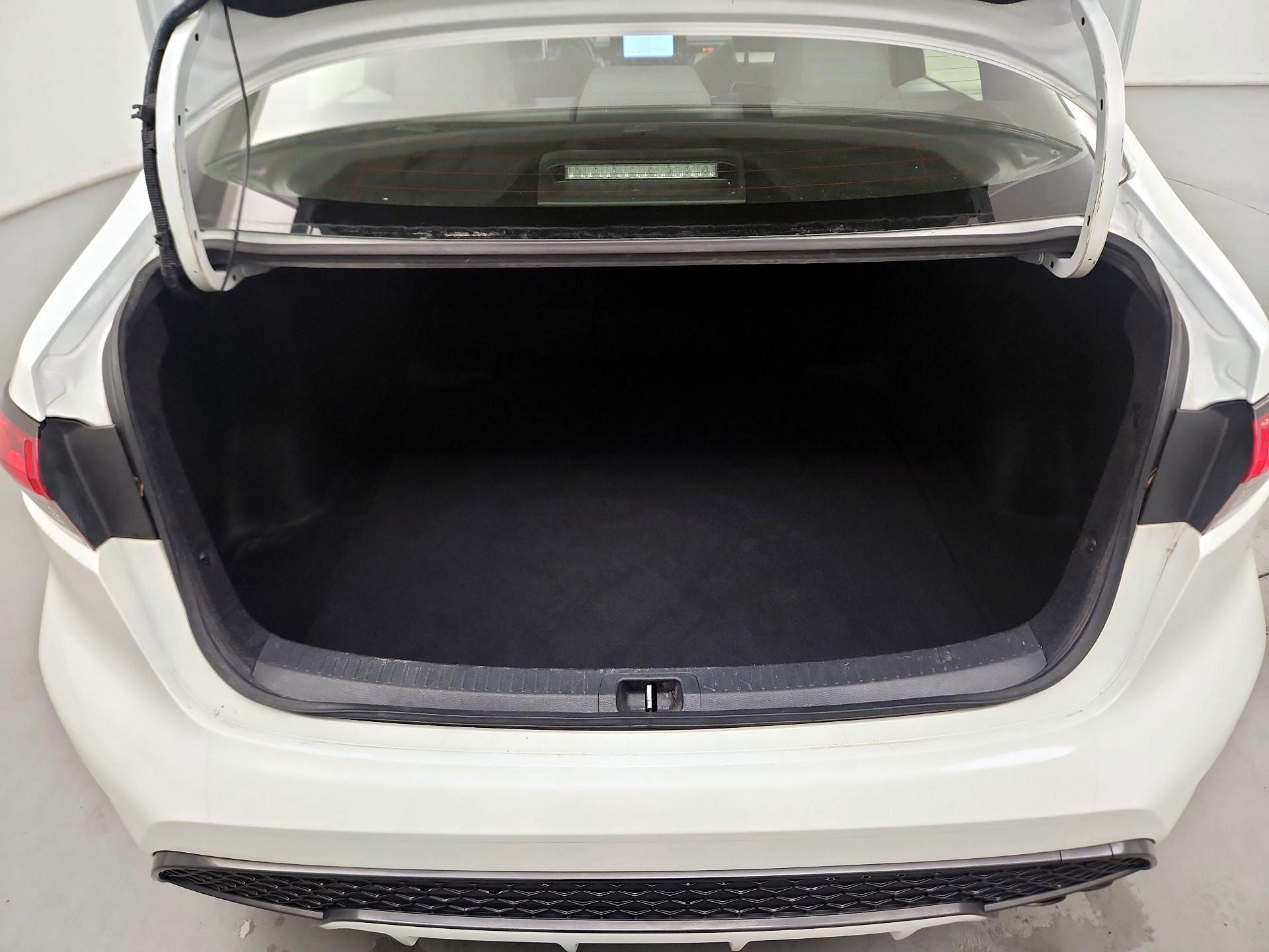 Thumbnail: 2022 Toyota Corolla - 19