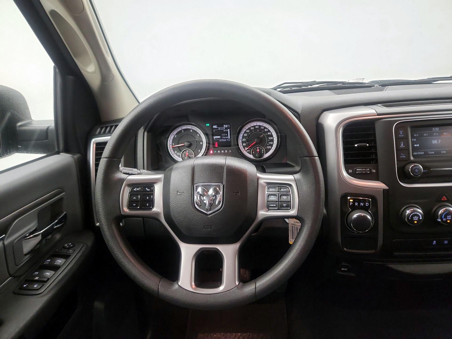 Thumbnail: 2024 RAM 1500 Classic - 10