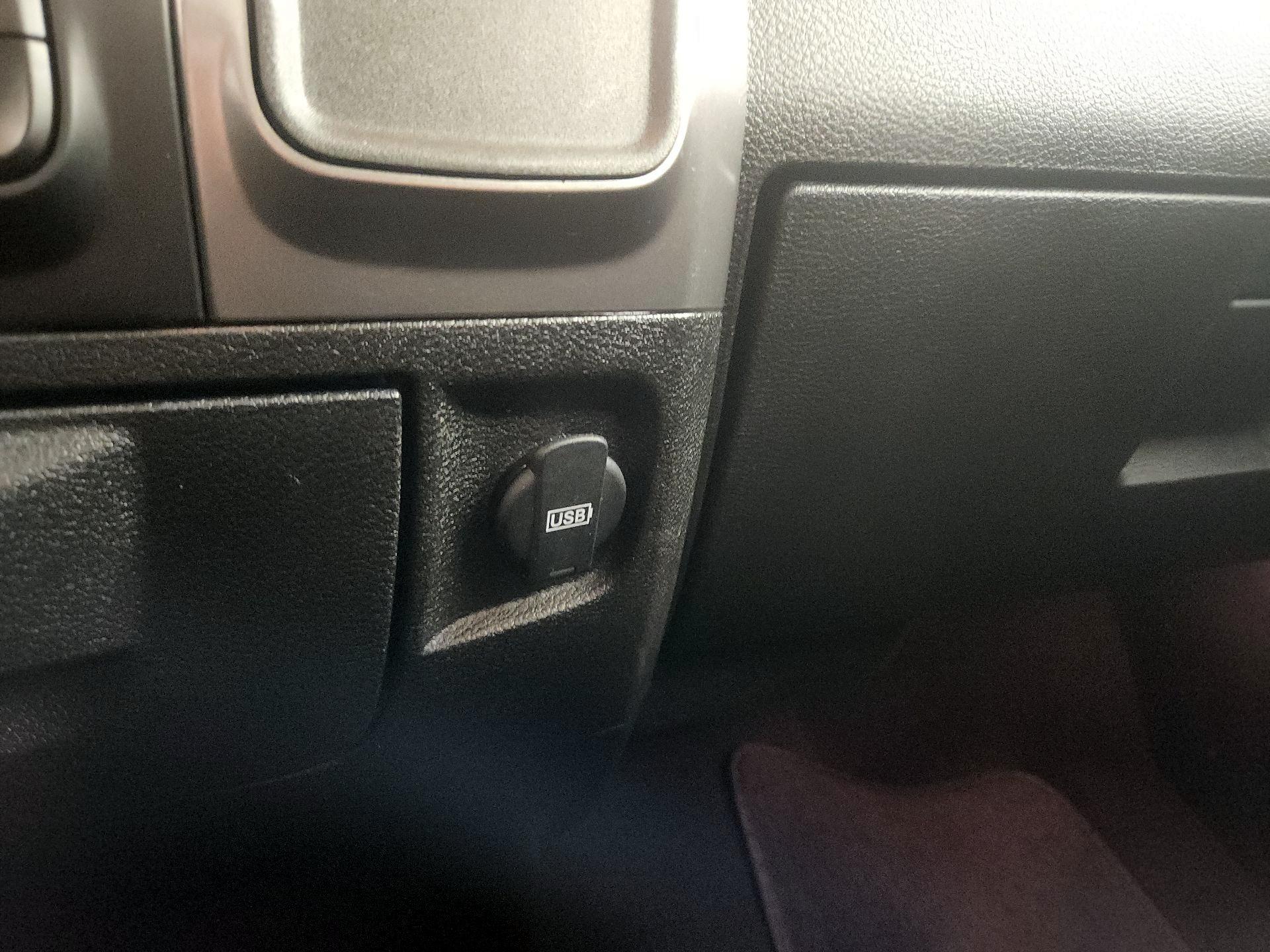 Thumbnail: 2024 RAM 1500 Classic - 18