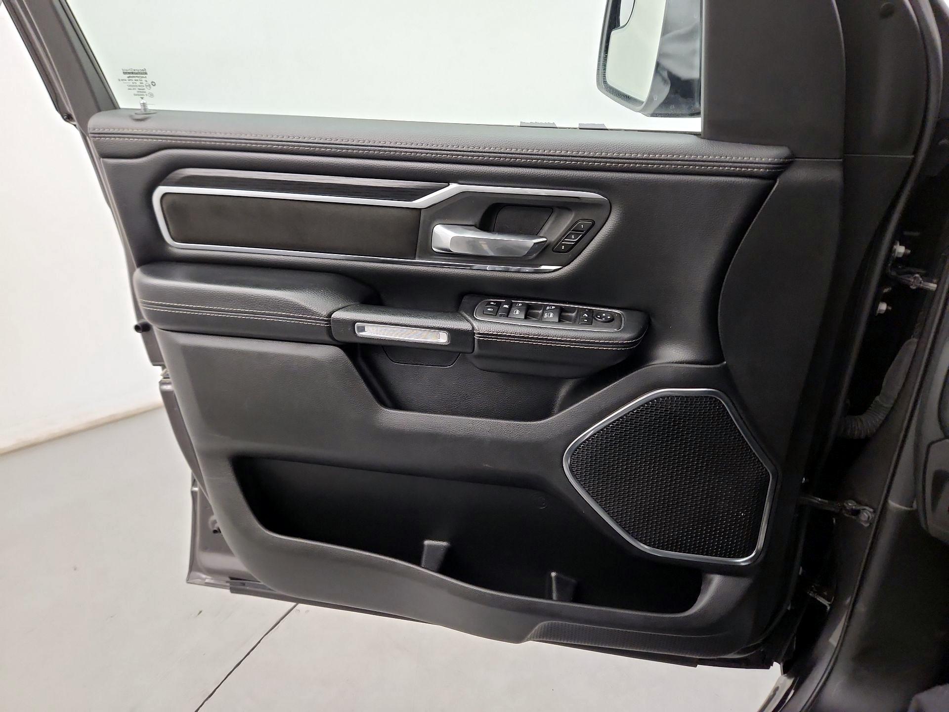 Thumbnail: 2024 RAM 1500 - 10