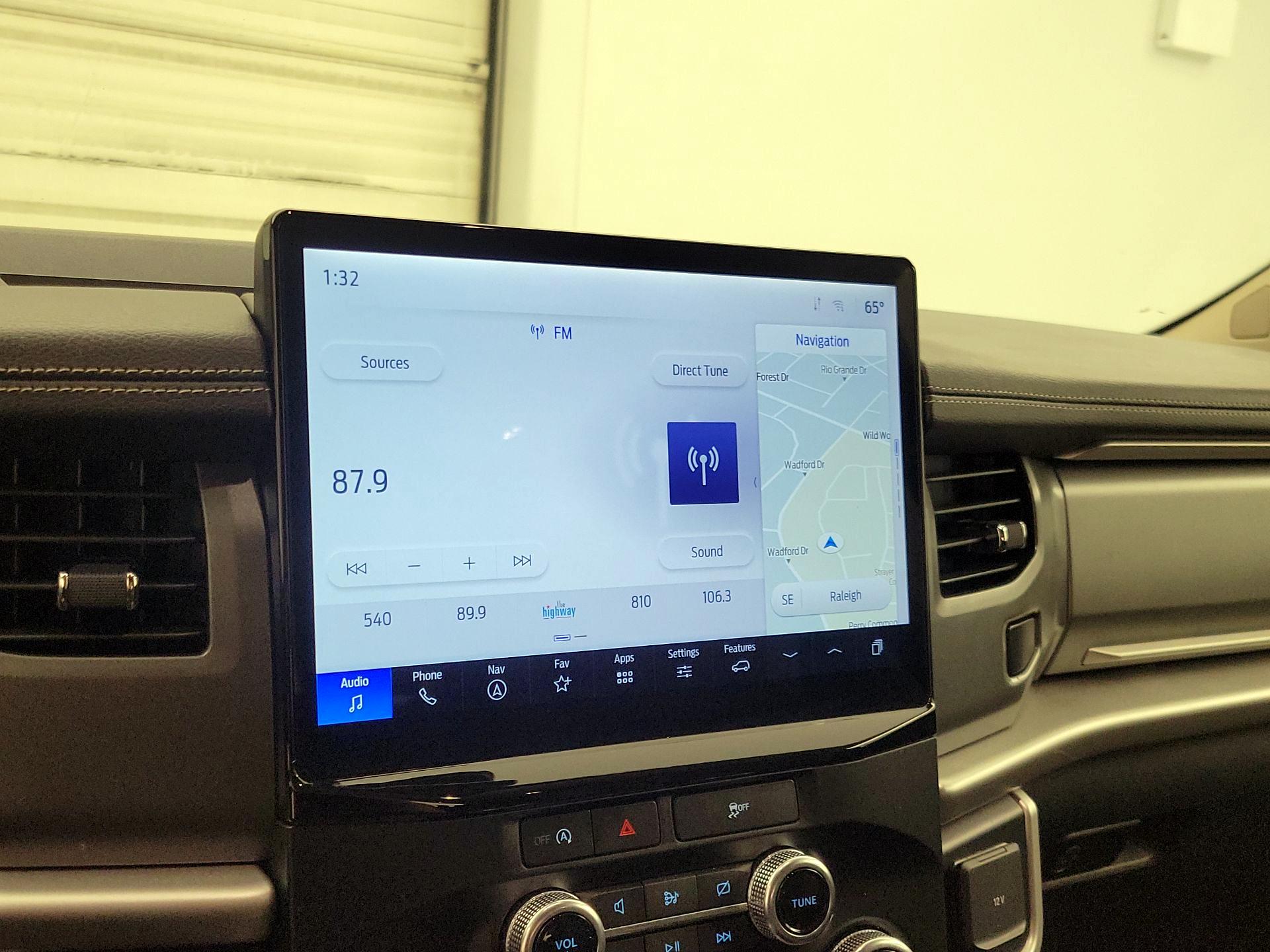 Thumbnail: 2024 Ford Expedition MAX - 15