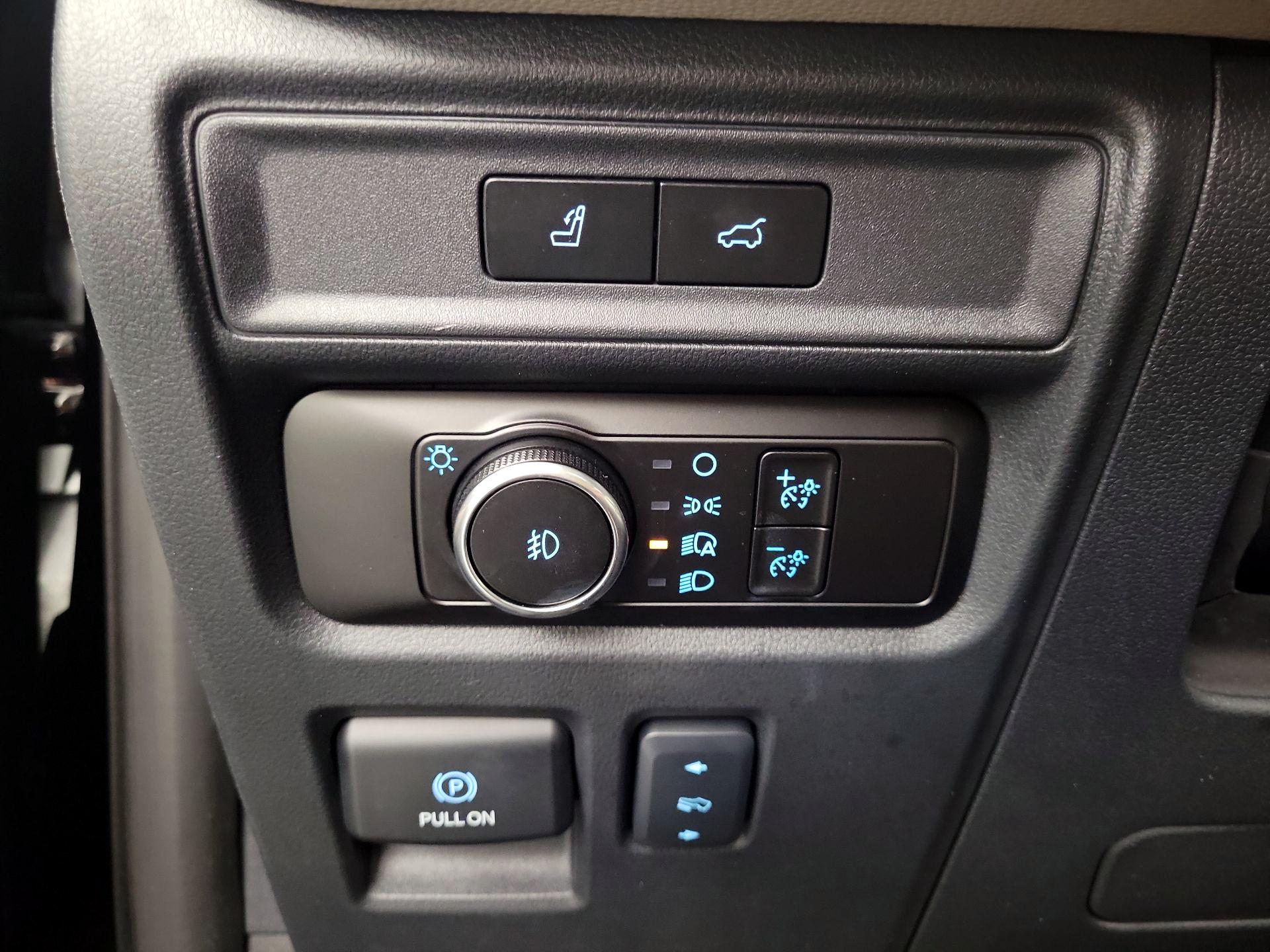 Thumbnail: 2023 Ford Expedition MAX - 11