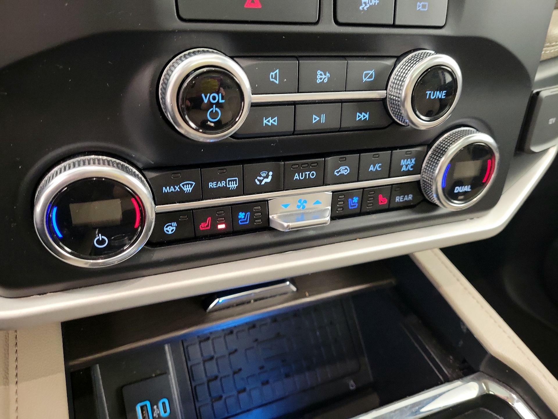 Thumbnail: 2023 Ford Expedition MAX - 15