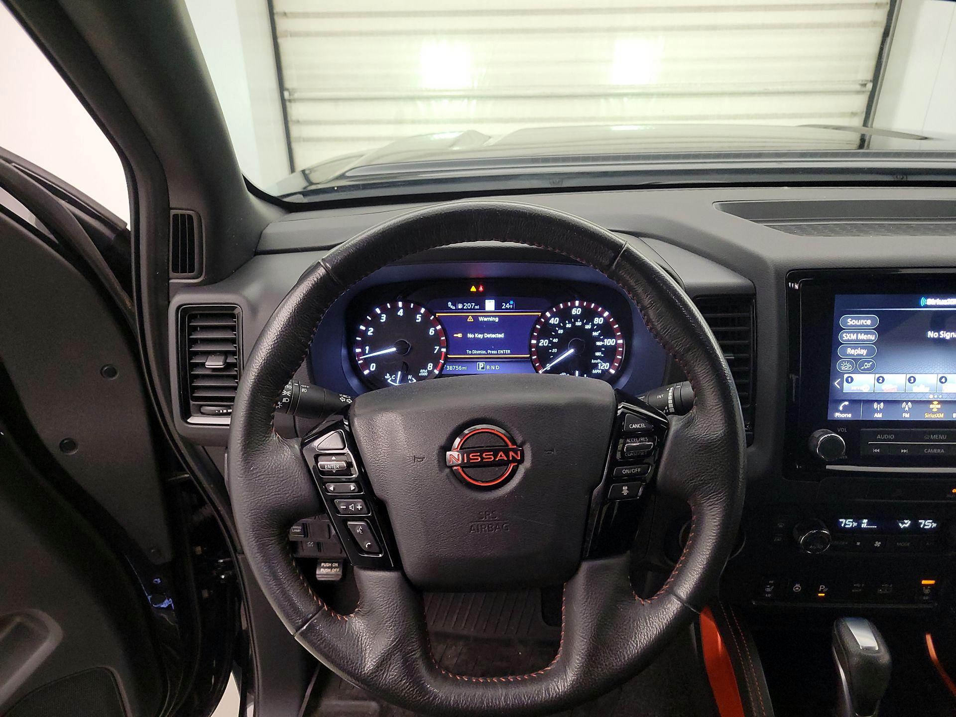 Thumbnail: 2022 Nissan Frontier - 10