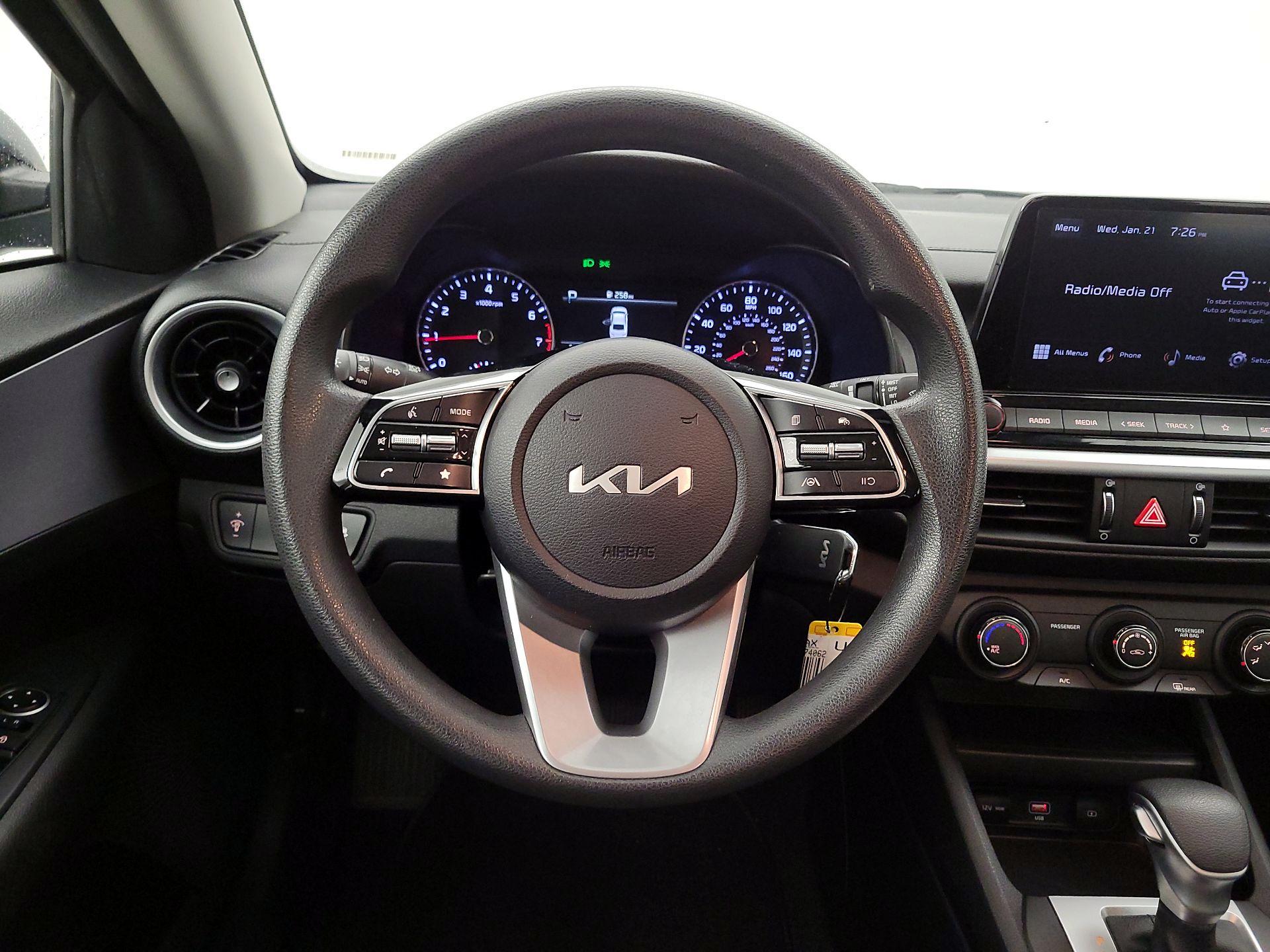 Thumbnail: 2024 Kia Forte - 10