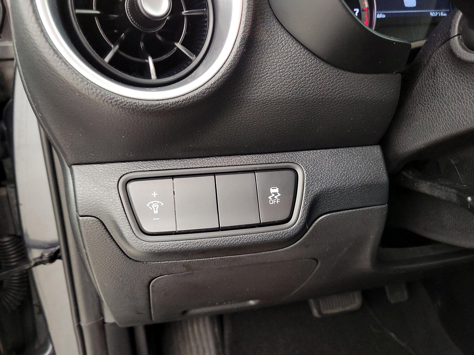 Thumbnail: 2024 Kia Forte - 13