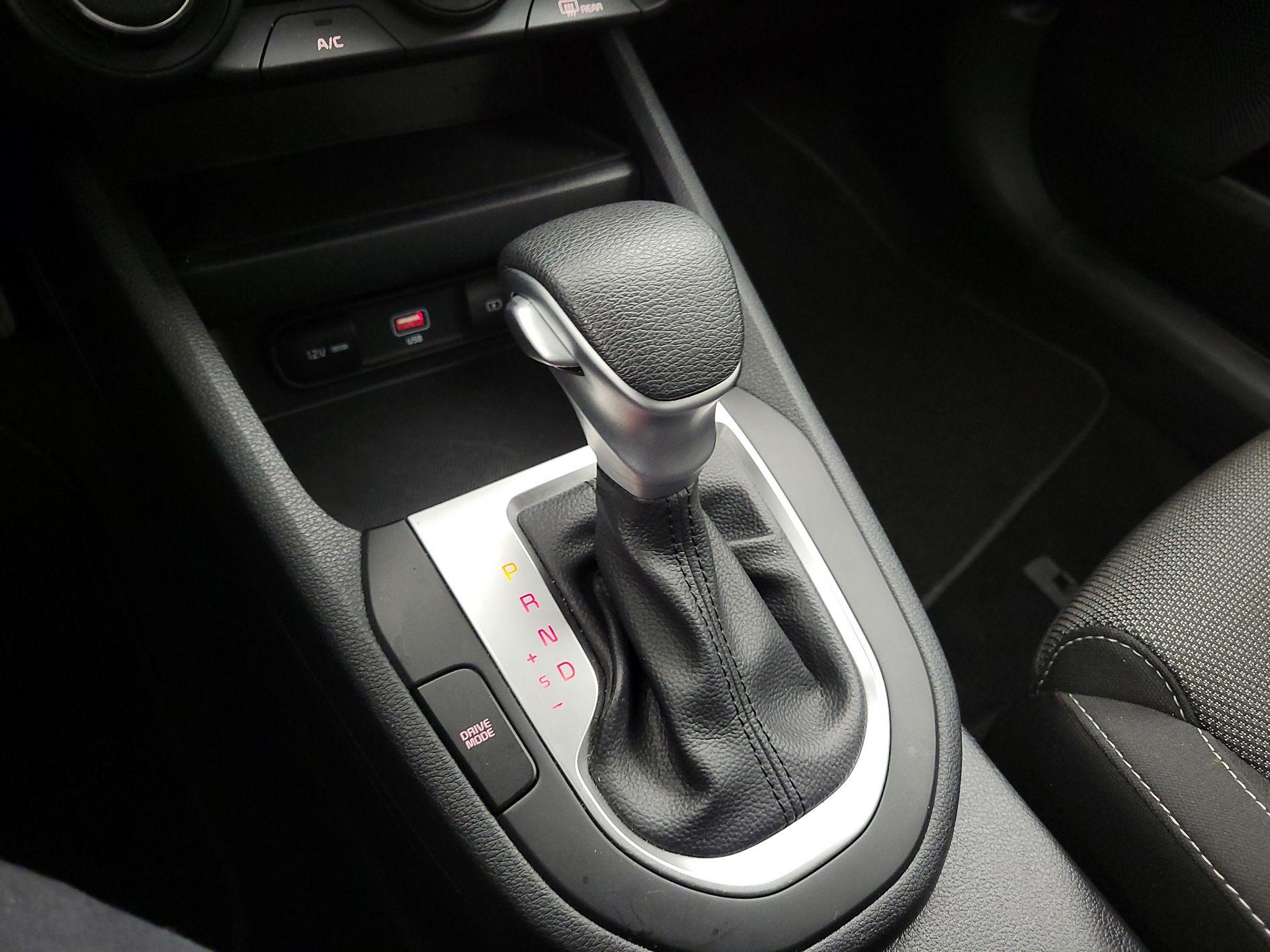 Thumbnail: 2024 Kia Forte - 17