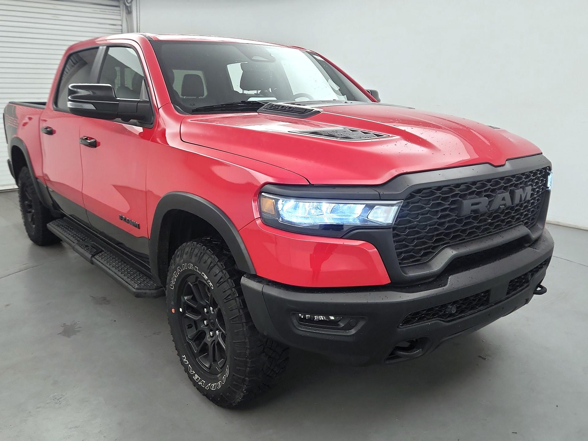 Thumbnail: 2025 RAM 1500 - 1