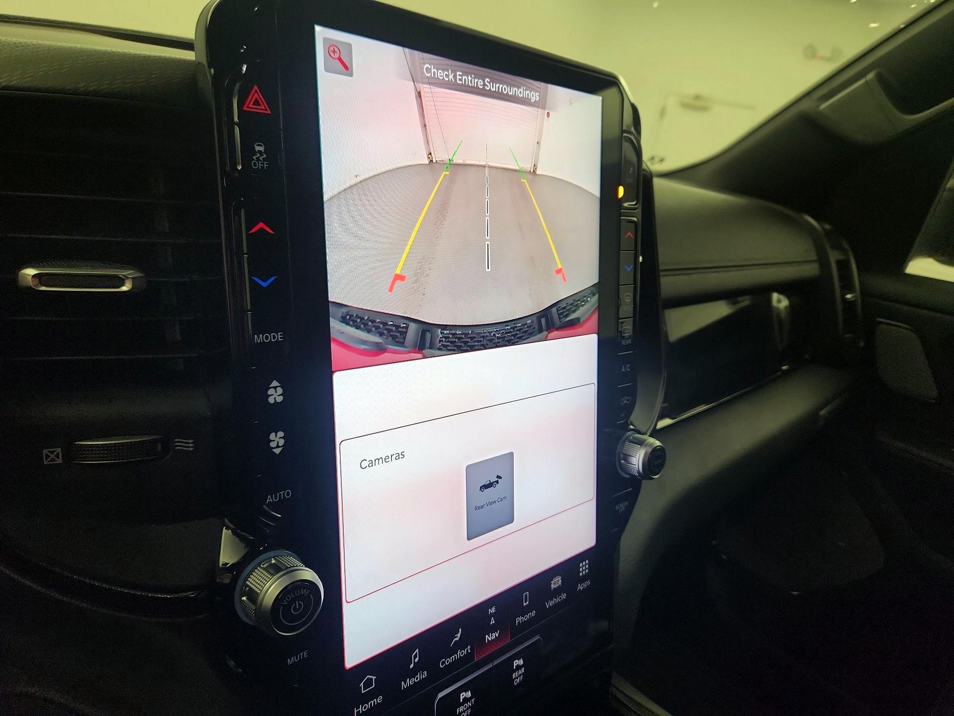 Thumbnail: 2025 RAM 1500 - 13