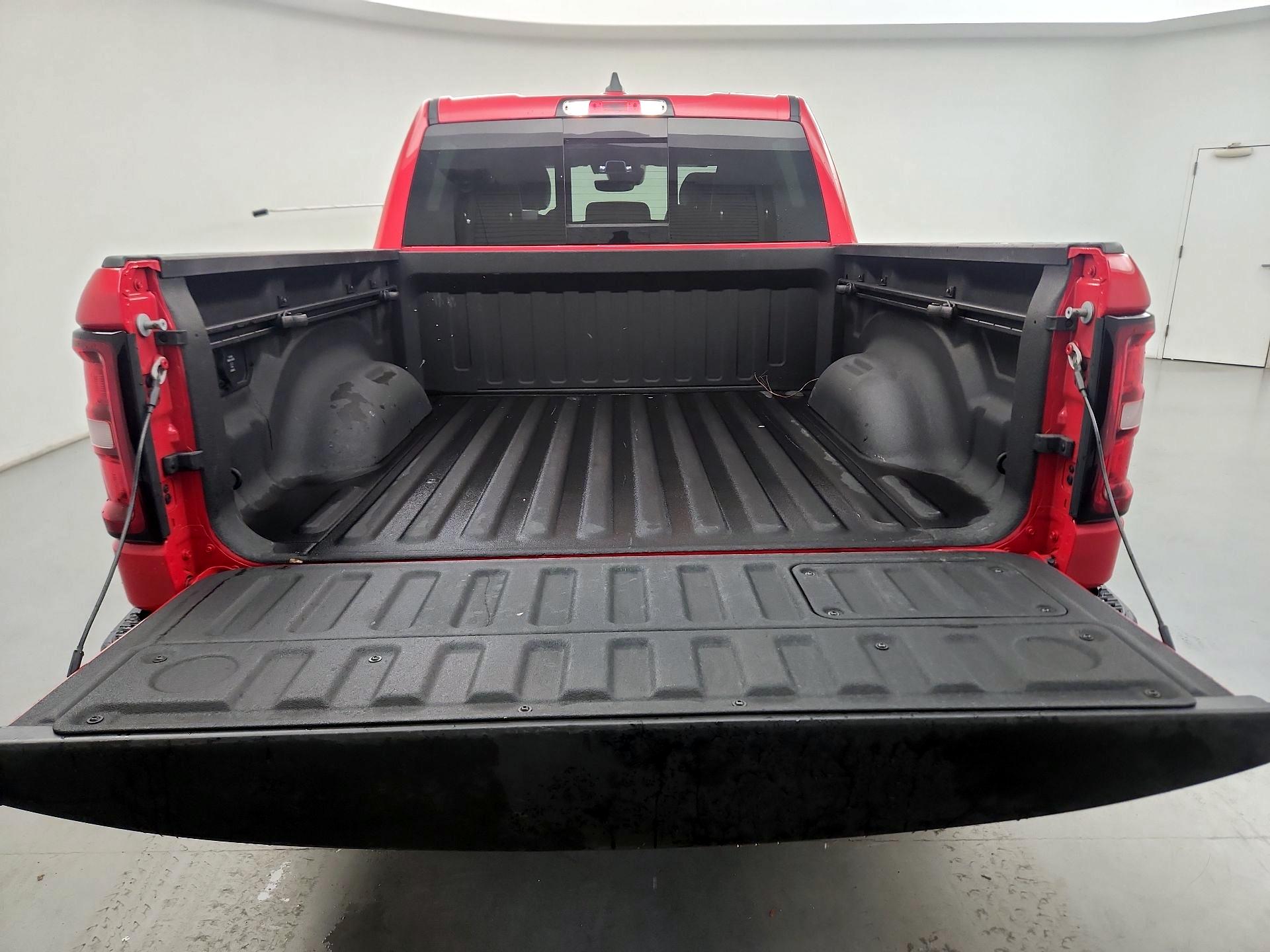 Thumbnail: 2025 RAM 1500 - 19