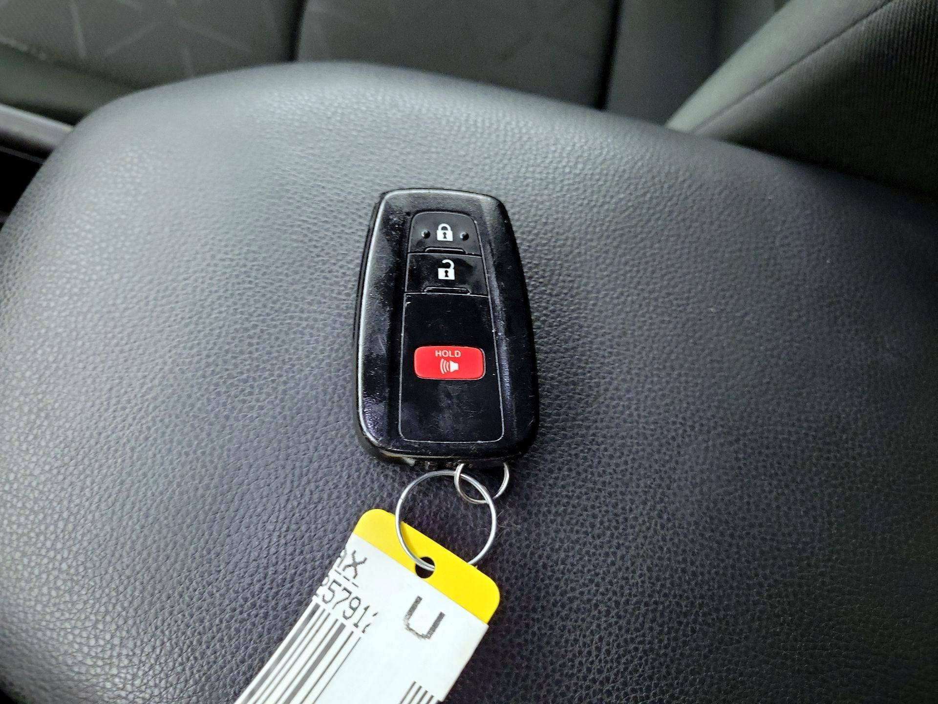 Thumbnail: 2024 Toyota RAV4 - 20