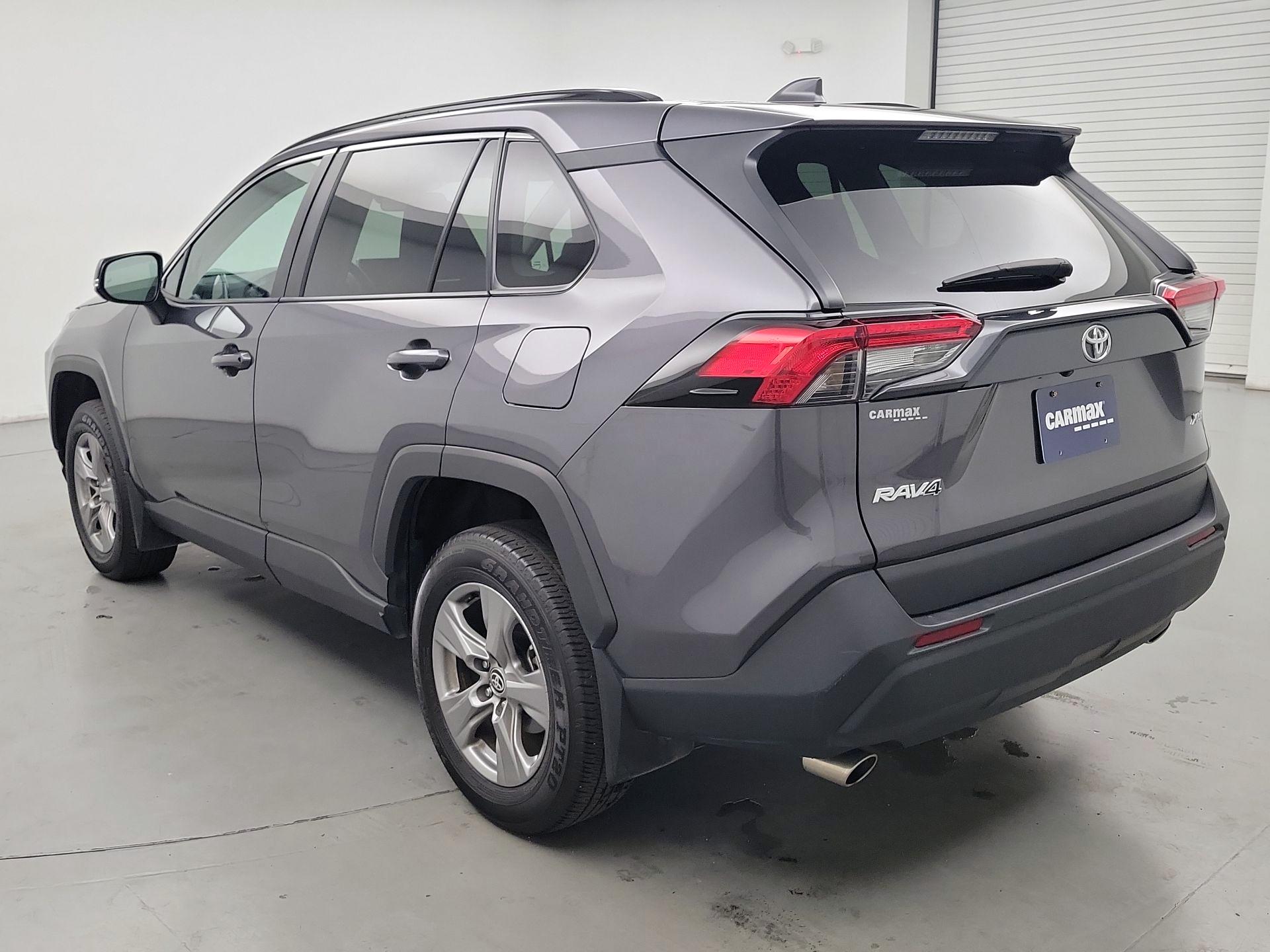 Thumbnail: 2024 Toyota RAV4 - 7