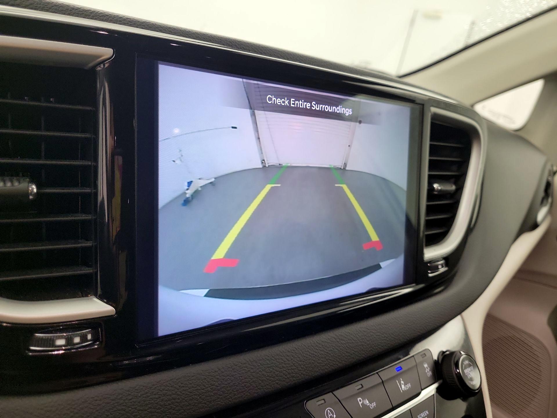 Thumbnail: 2024 Chrysler Pacifica - 12