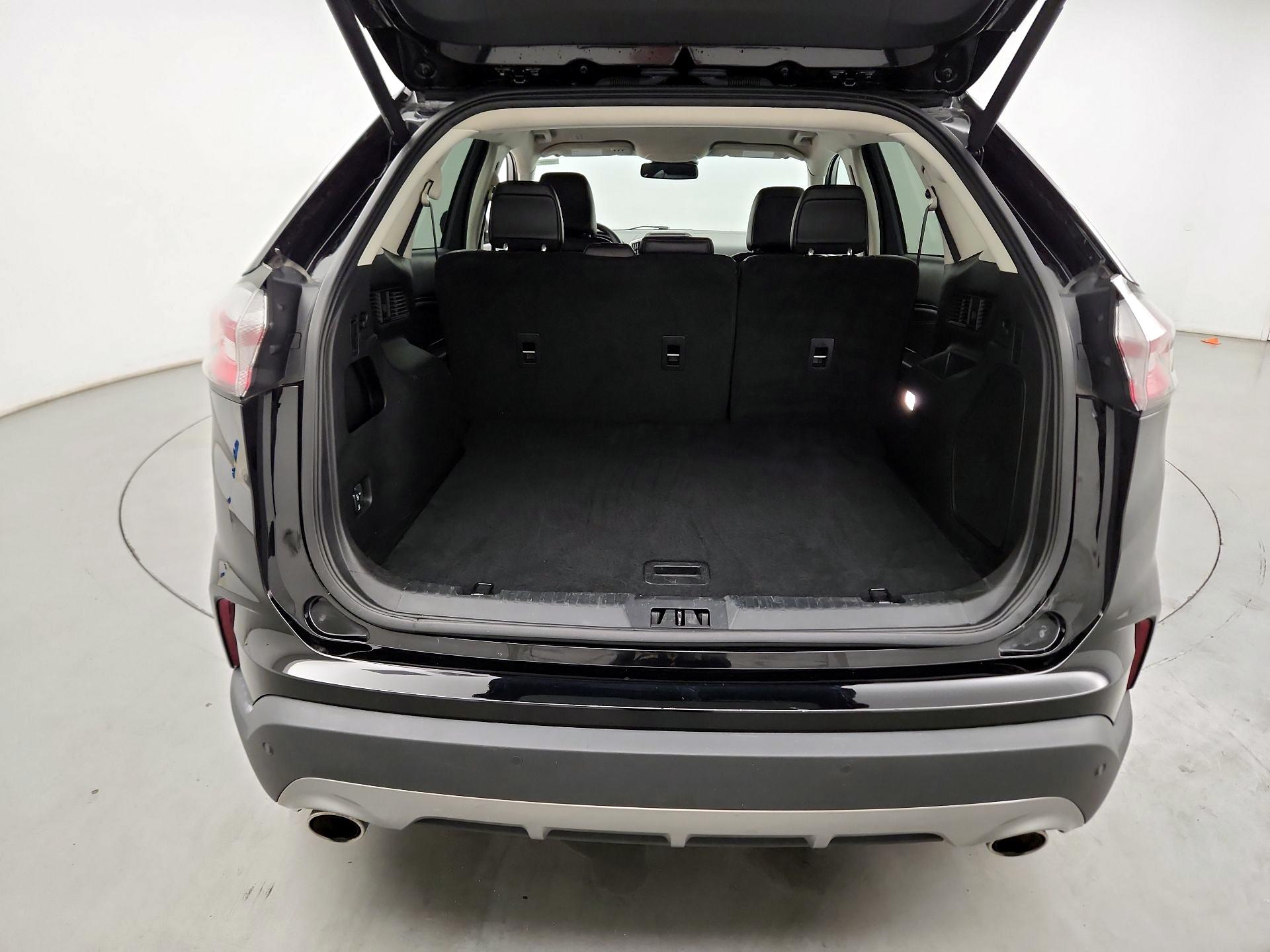 Thumbnail: 2024 Ford Edge - 17