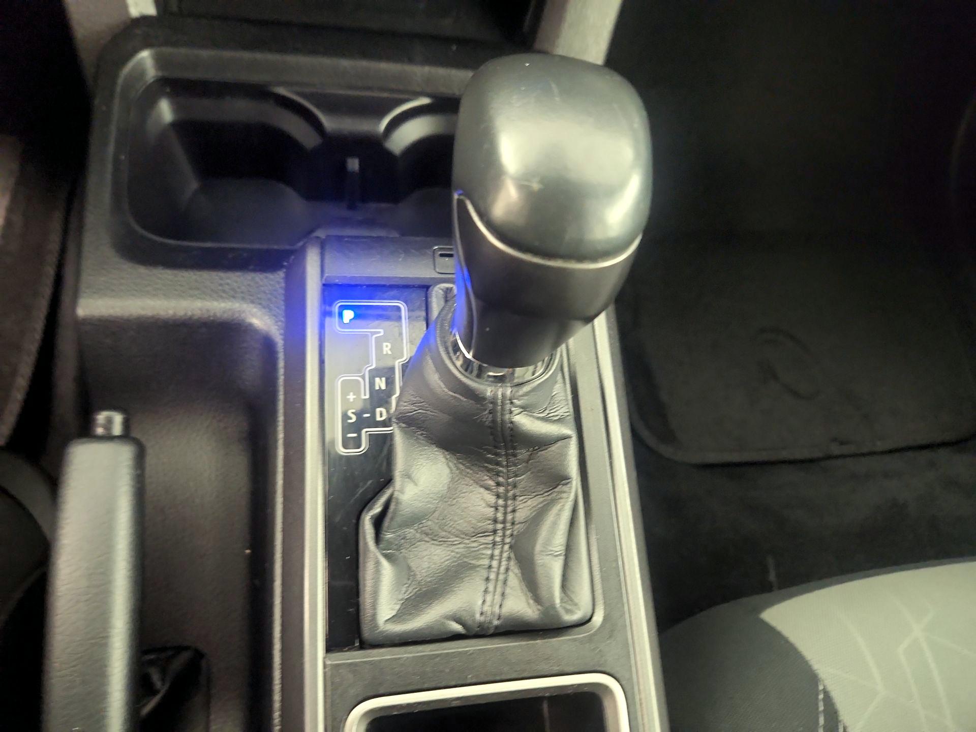 Thumbnail: 2023 Toyota Tacoma - 15