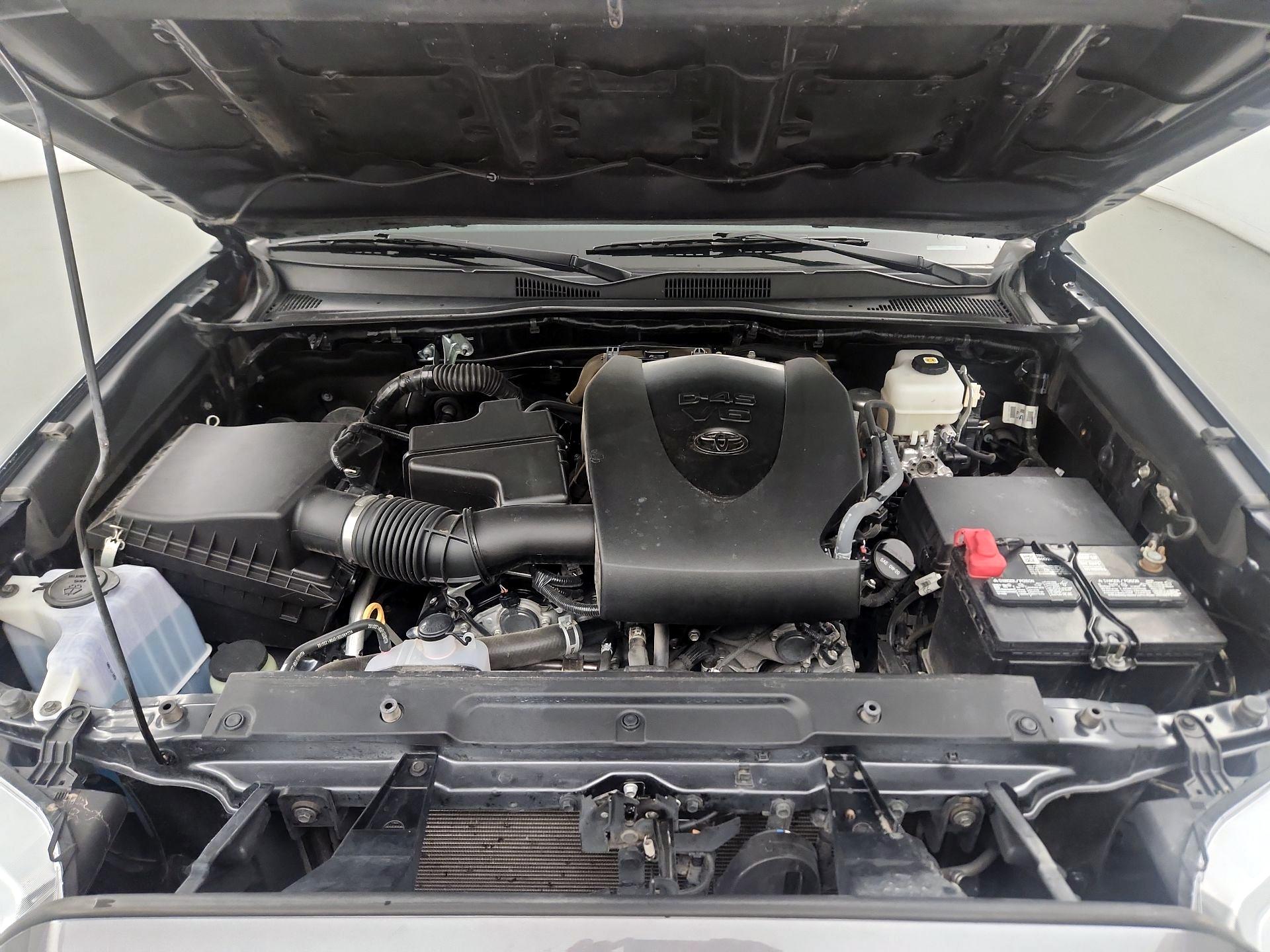 Thumbnail: 2023 Toyota Tacoma - 19