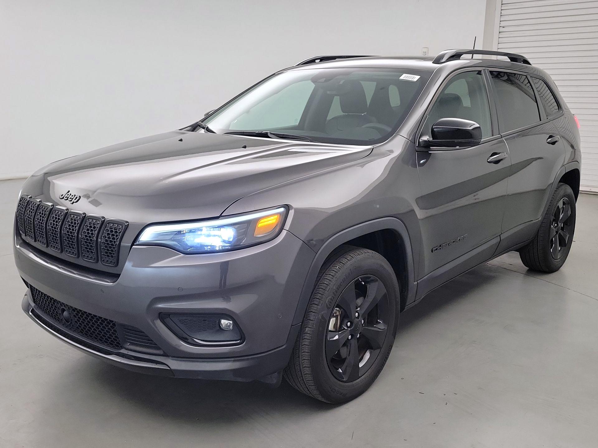 Thumbnail: 2023 Jeep Cherokee - 3