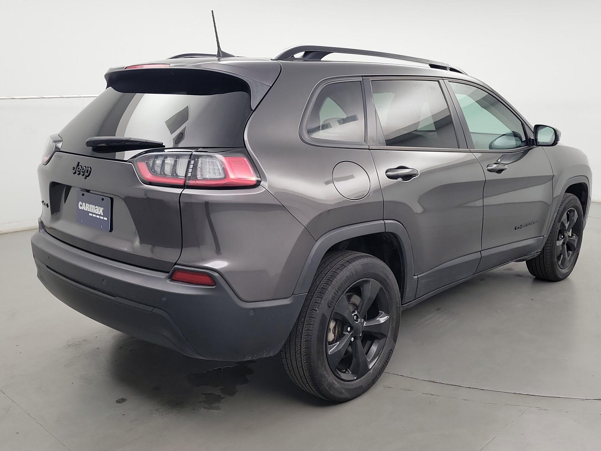 Thumbnail: 2023 Jeep Cherokee - 5