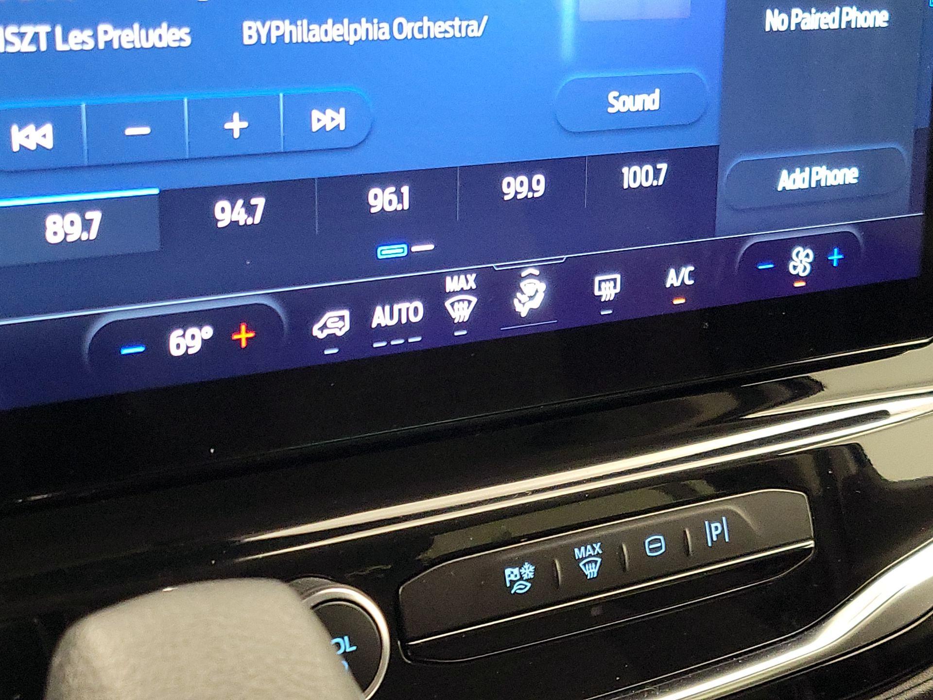 Thumbnail: 2023 Ford Transit Series - 16