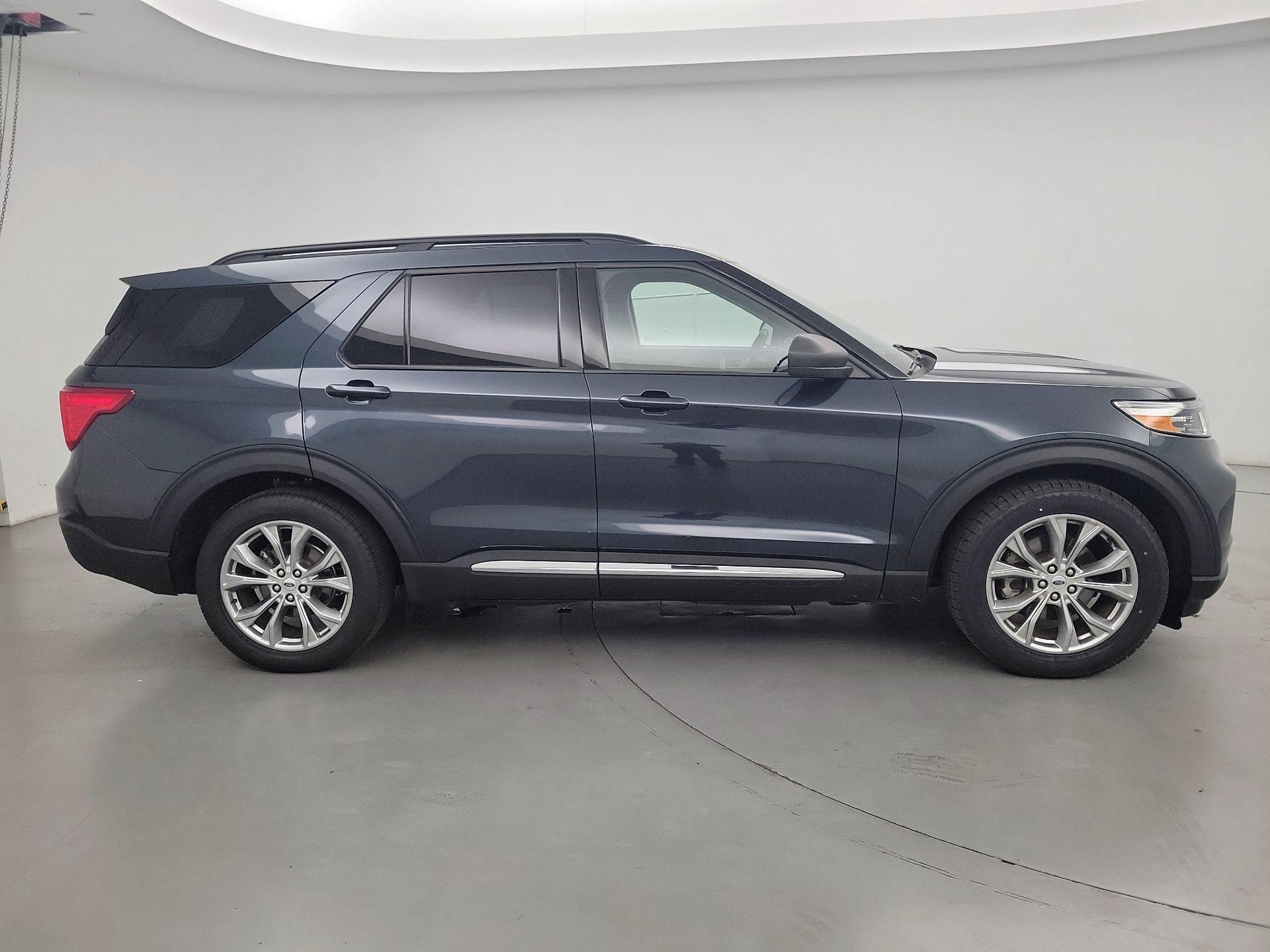 Thumbnail: 2023 Ford Explorer - 4