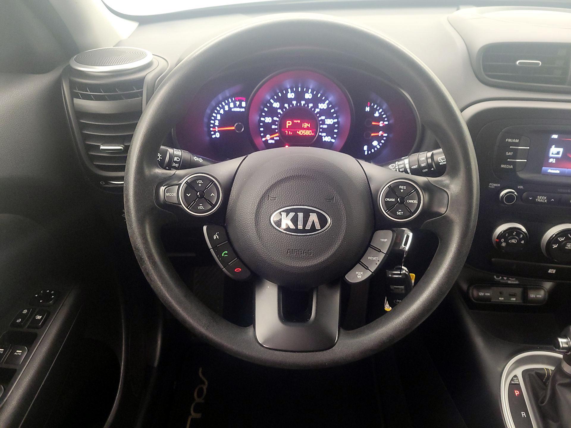 Thumbnail: 2014 Kia Soul - 10