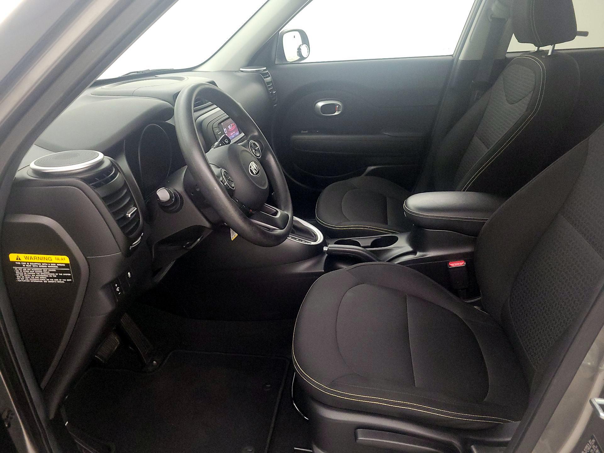 Thumbnail: 2014 Kia Soul - 11