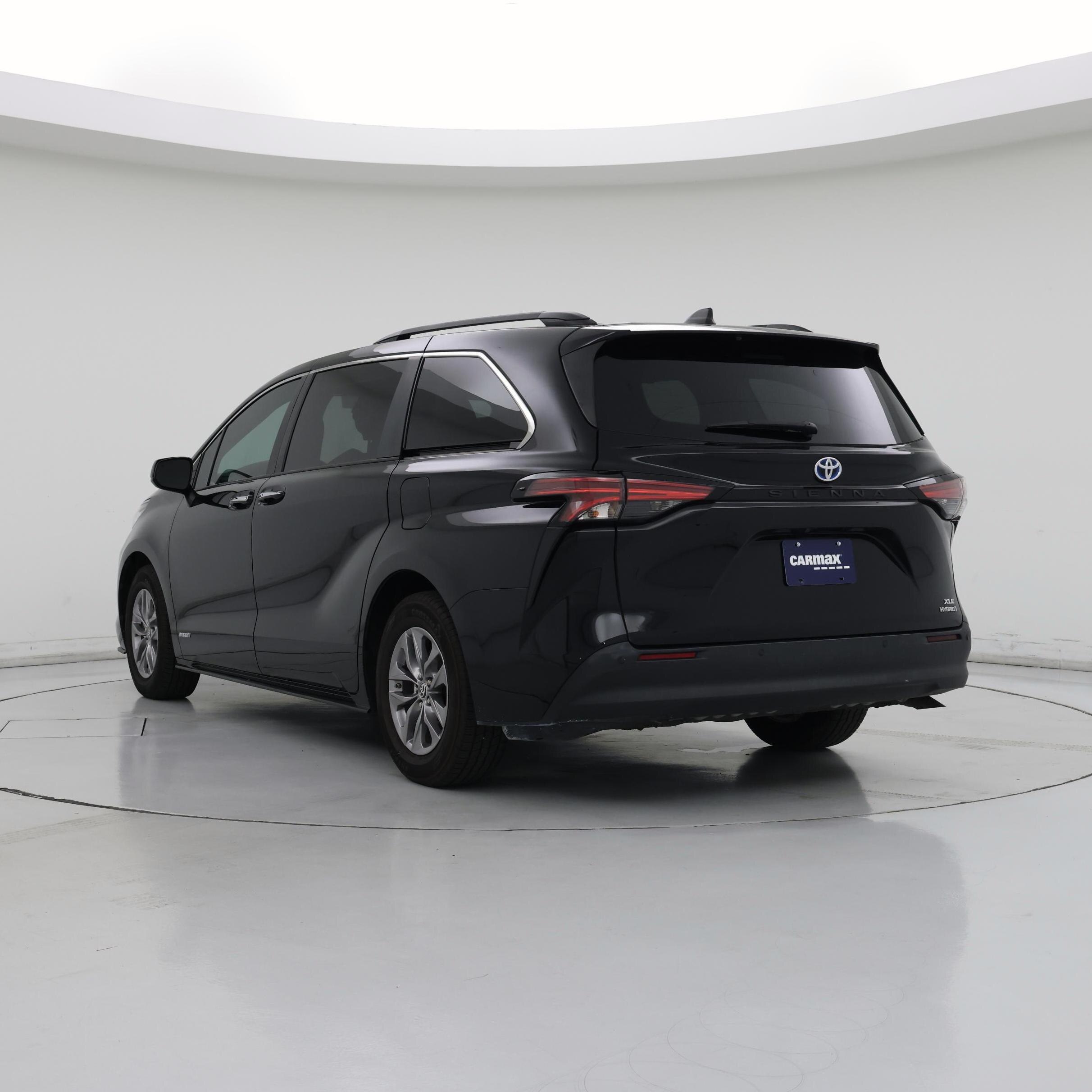 Thumbnail: 2021 Toyota Sienna - 2