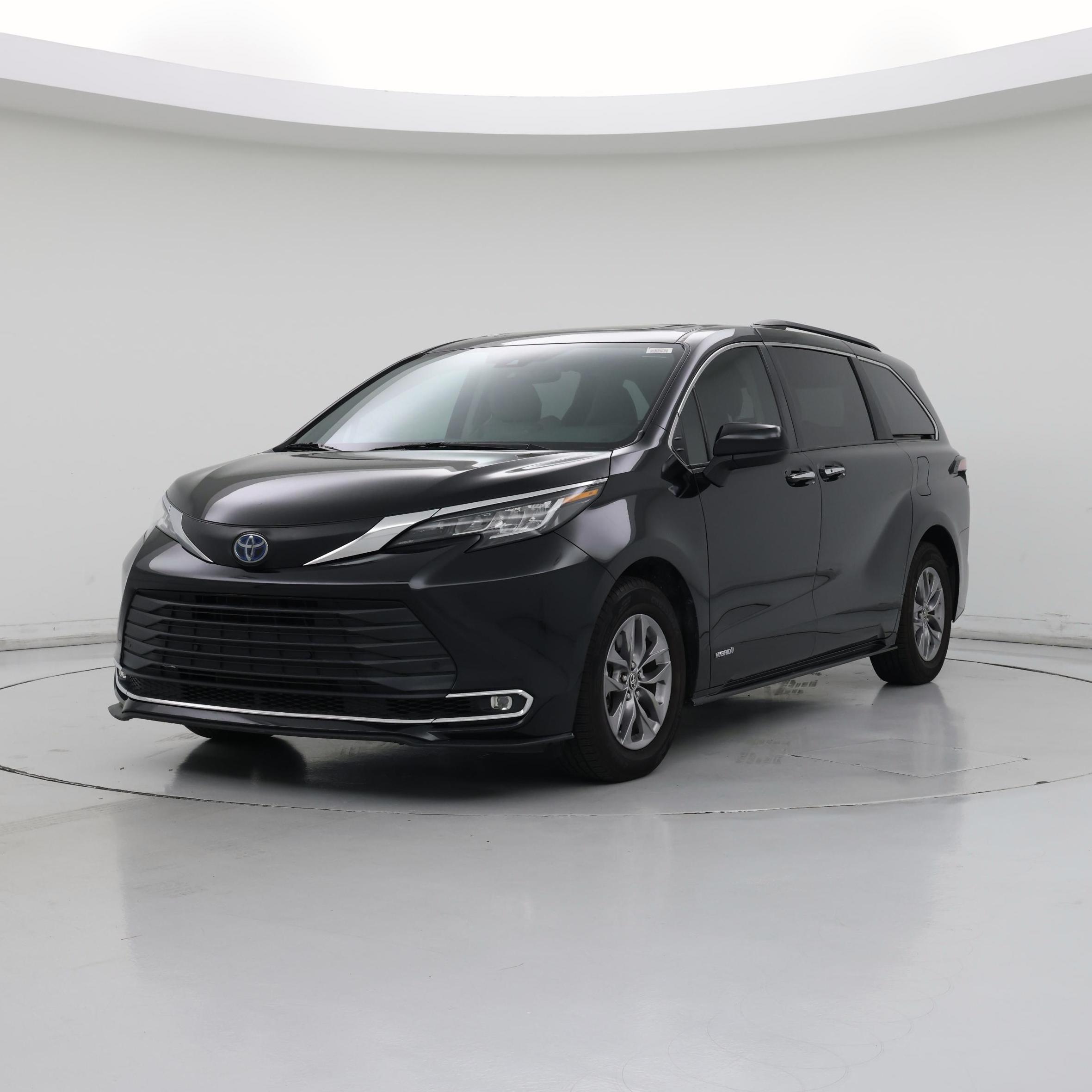 Thumbnail: 2021 Toyota Sienna - 4