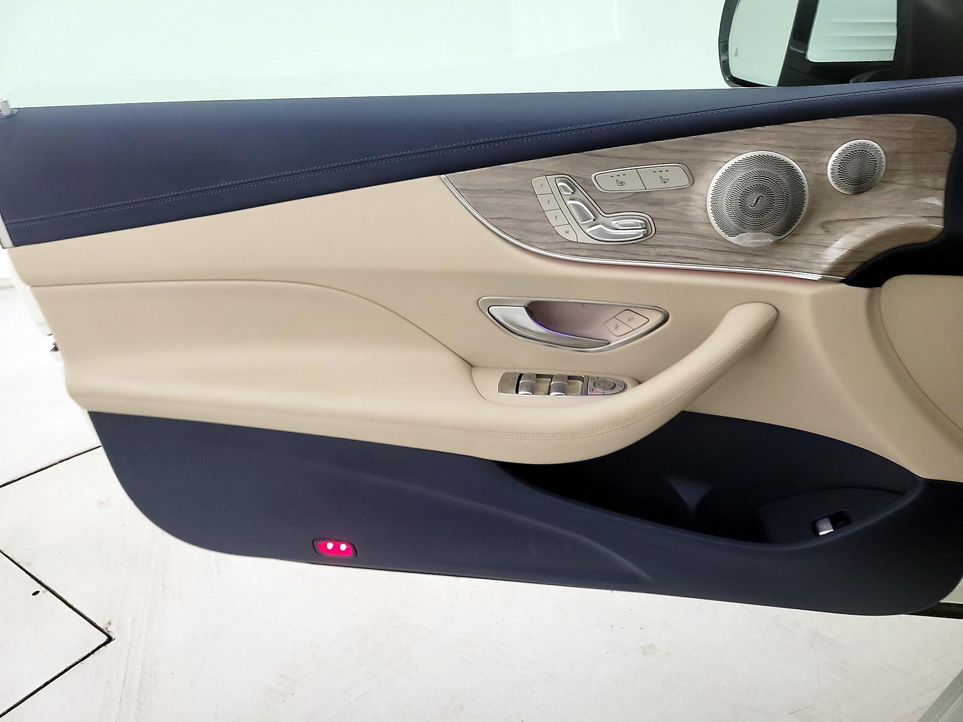 Thumbnail: 2019 Mercedes-Benz E-Class - 12