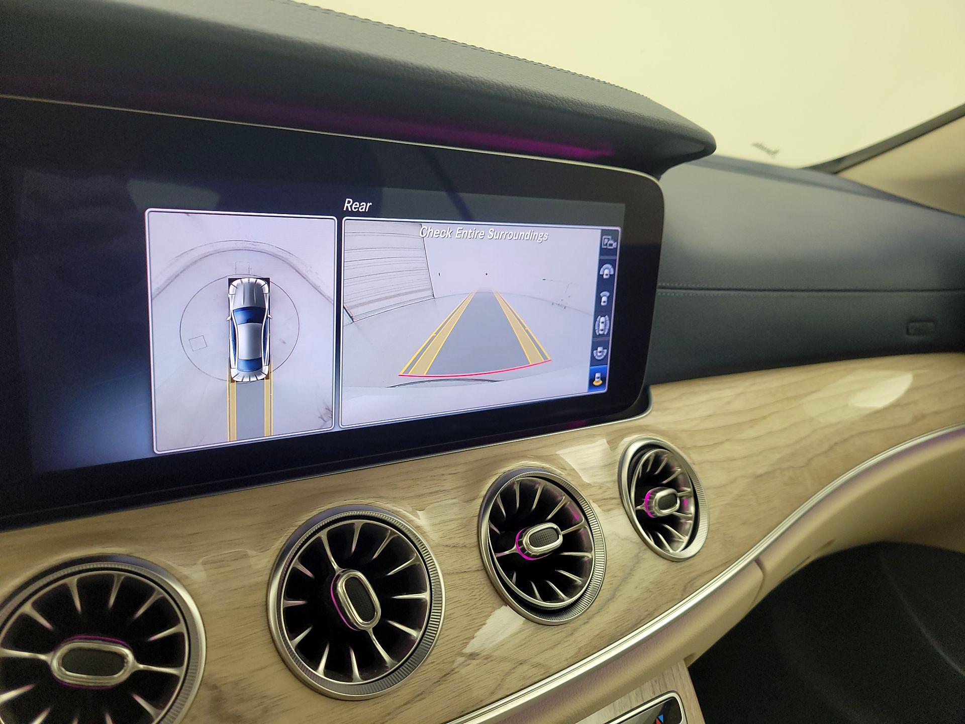 Thumbnail: 2019 Mercedes-Benz E-Class - 14